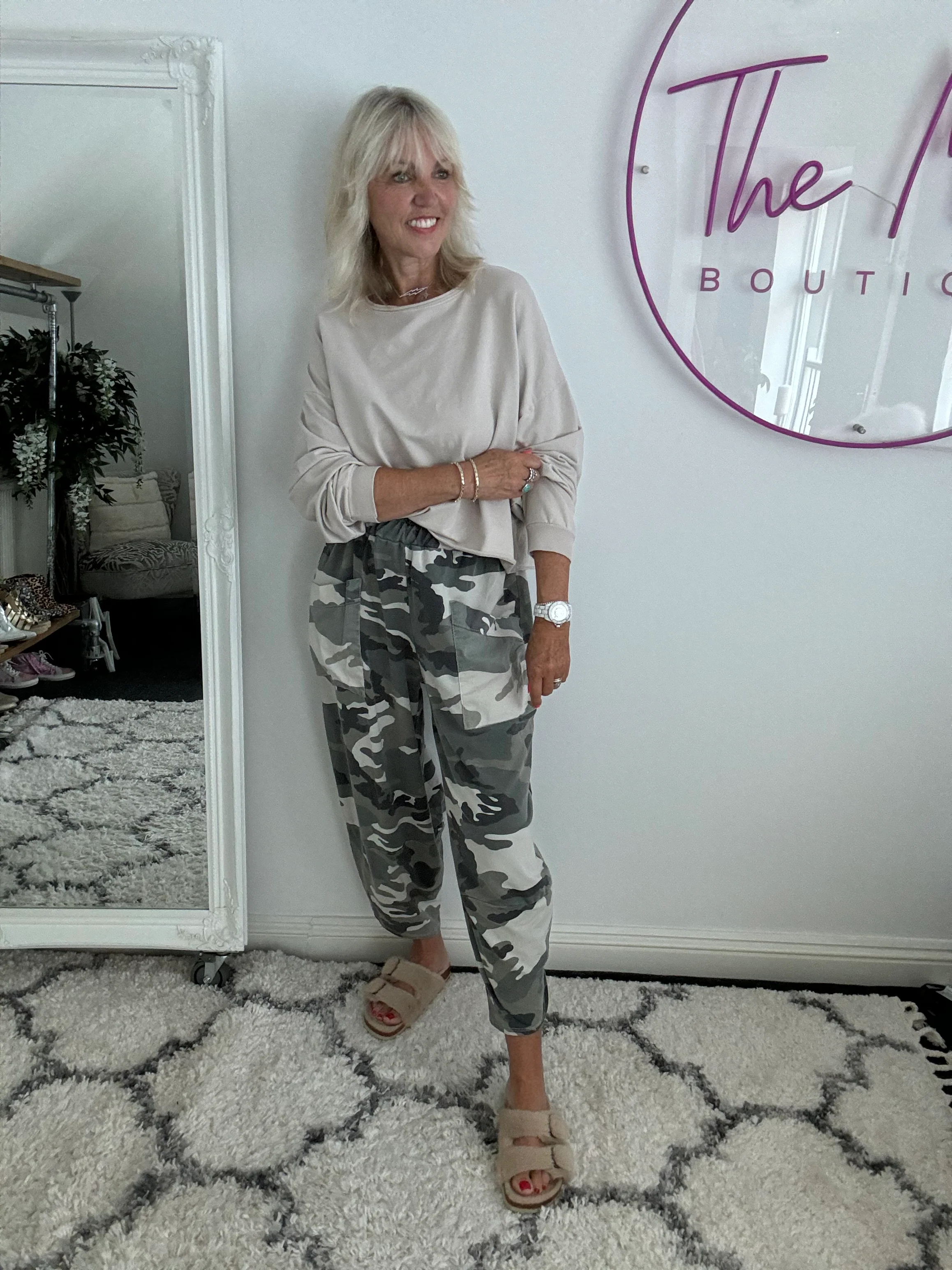 Barrel Cotton Jersey Trousers in Khaki Camo - Image 10