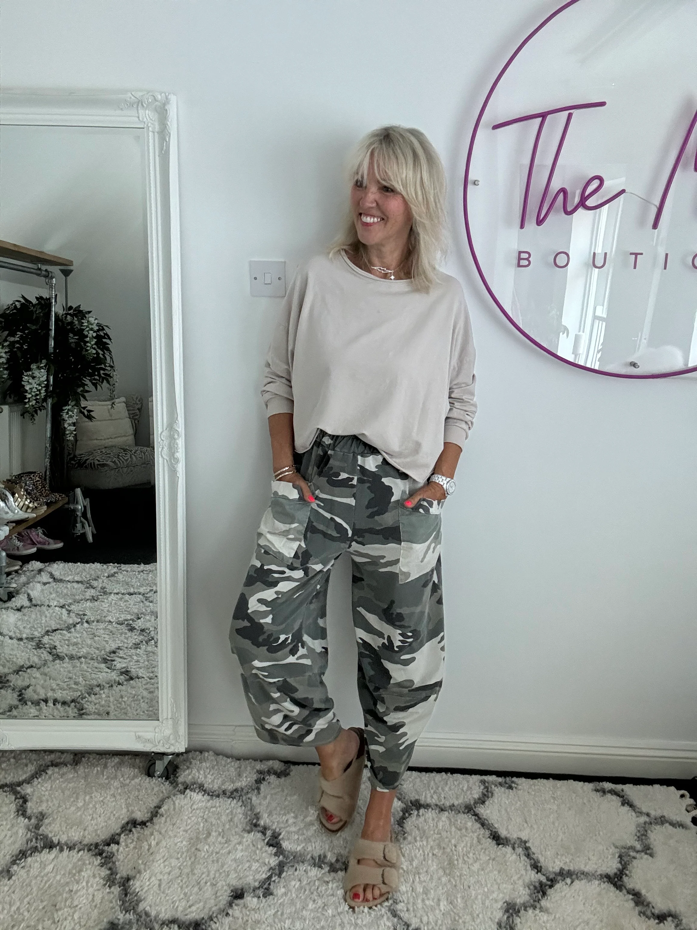Barrel Cotton Jersey Trousers in Khaki Camo - Image 8