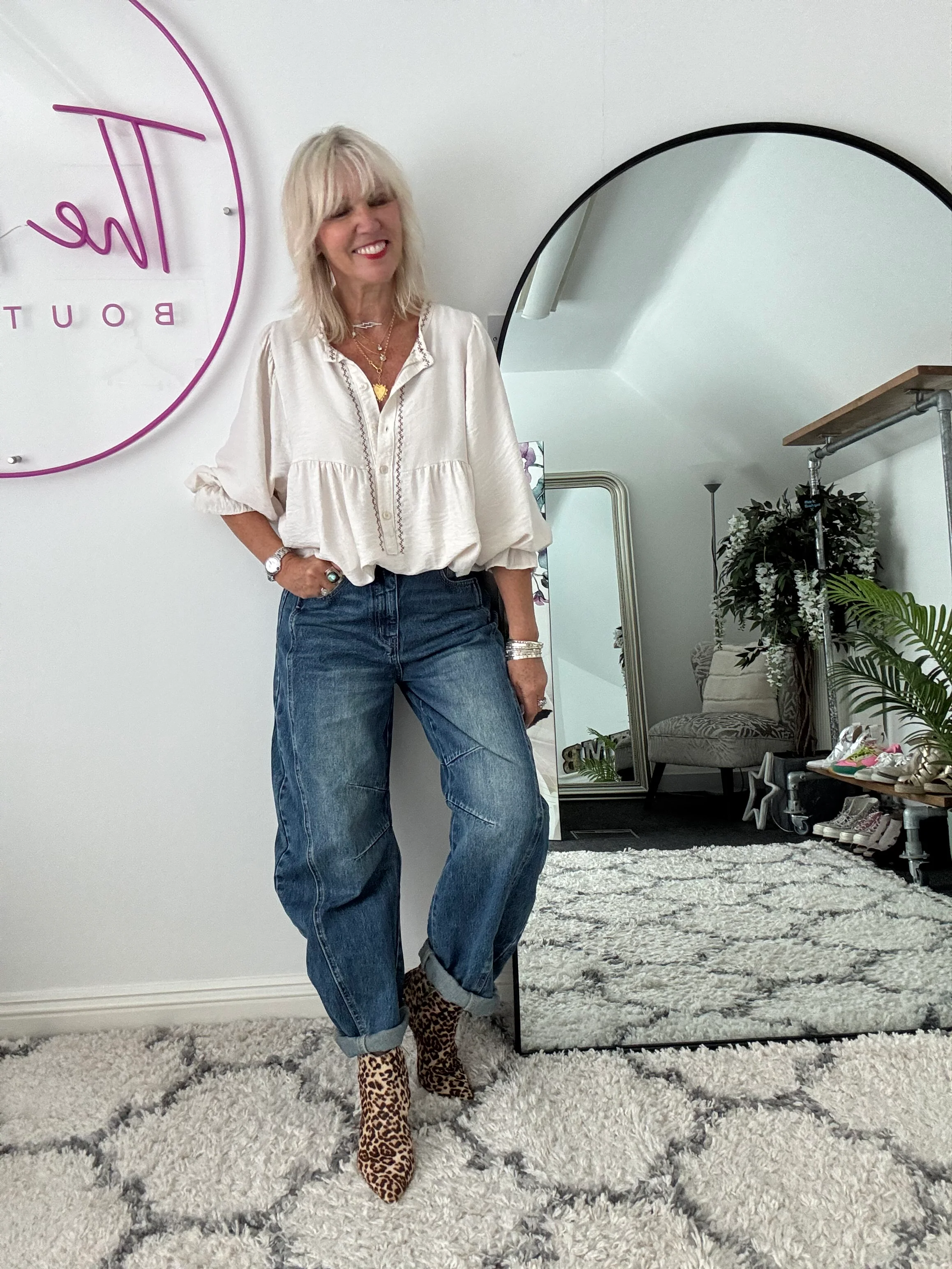 Barrel Leg Jeans with Elasticated Waist - Image 13