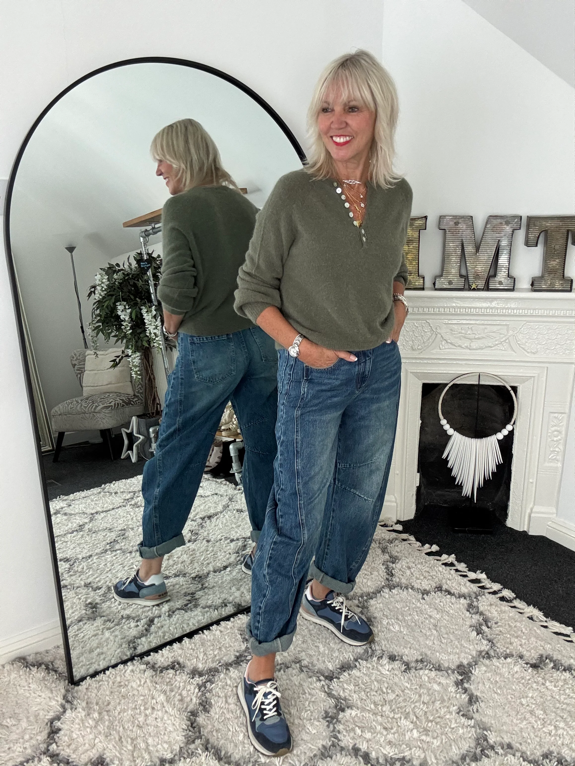 Barrel Leg Jeans with Elasticated Waist - Image 6
