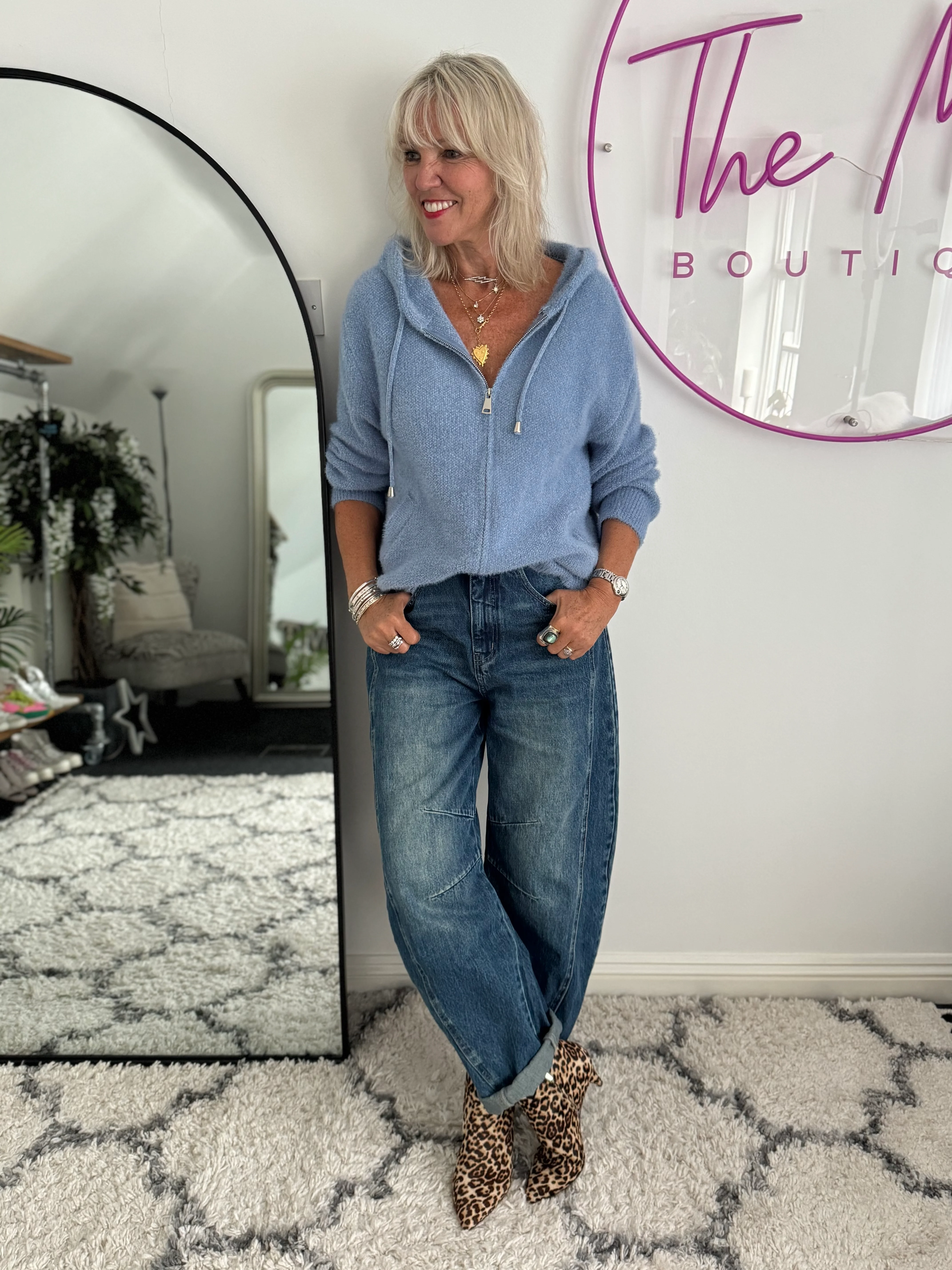 Barrel Leg Jeans with Elasticated Waist - Image 9