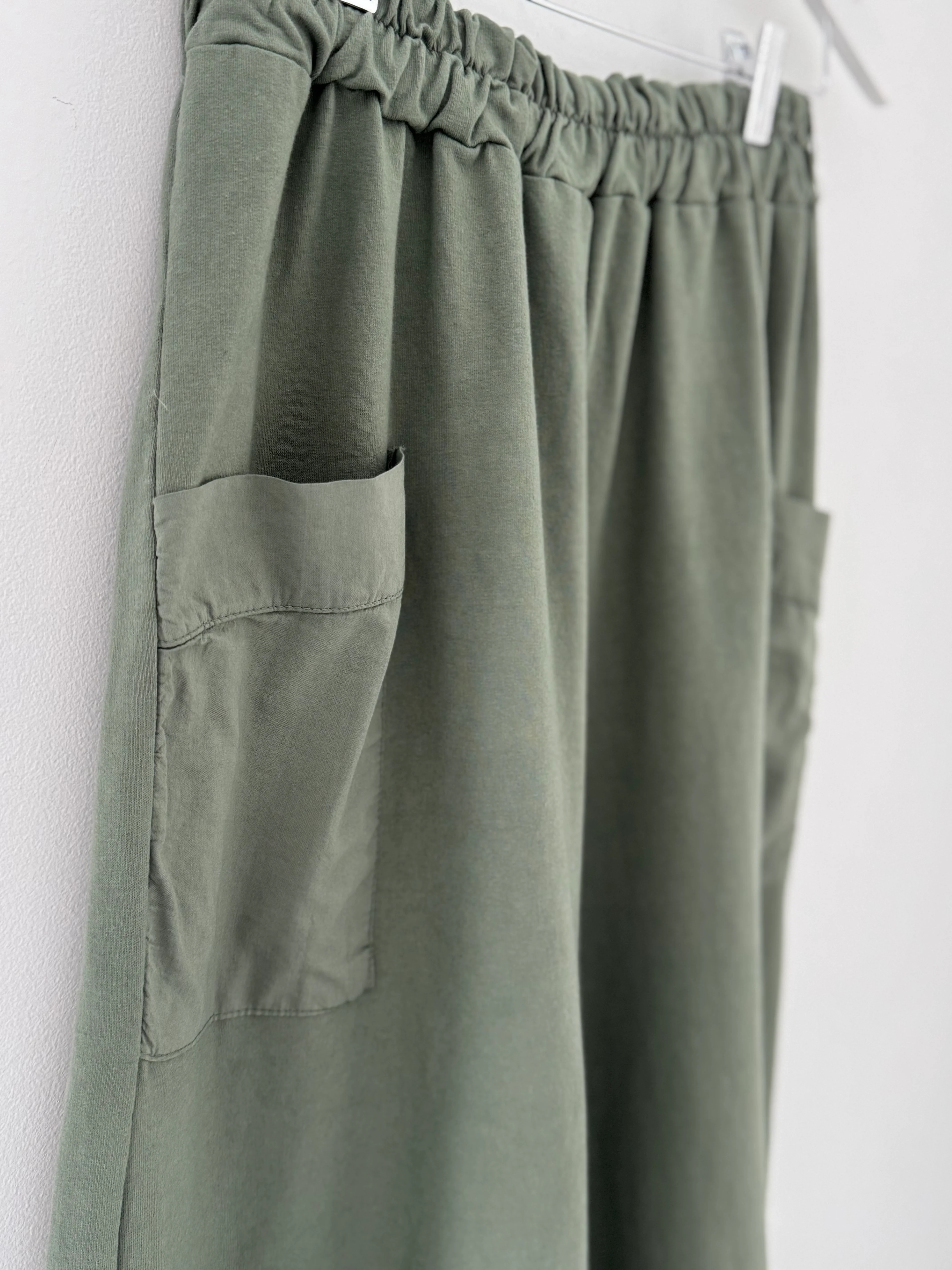 Barrel Shape Cotton Jersey Trousers in Khaki - Image 5