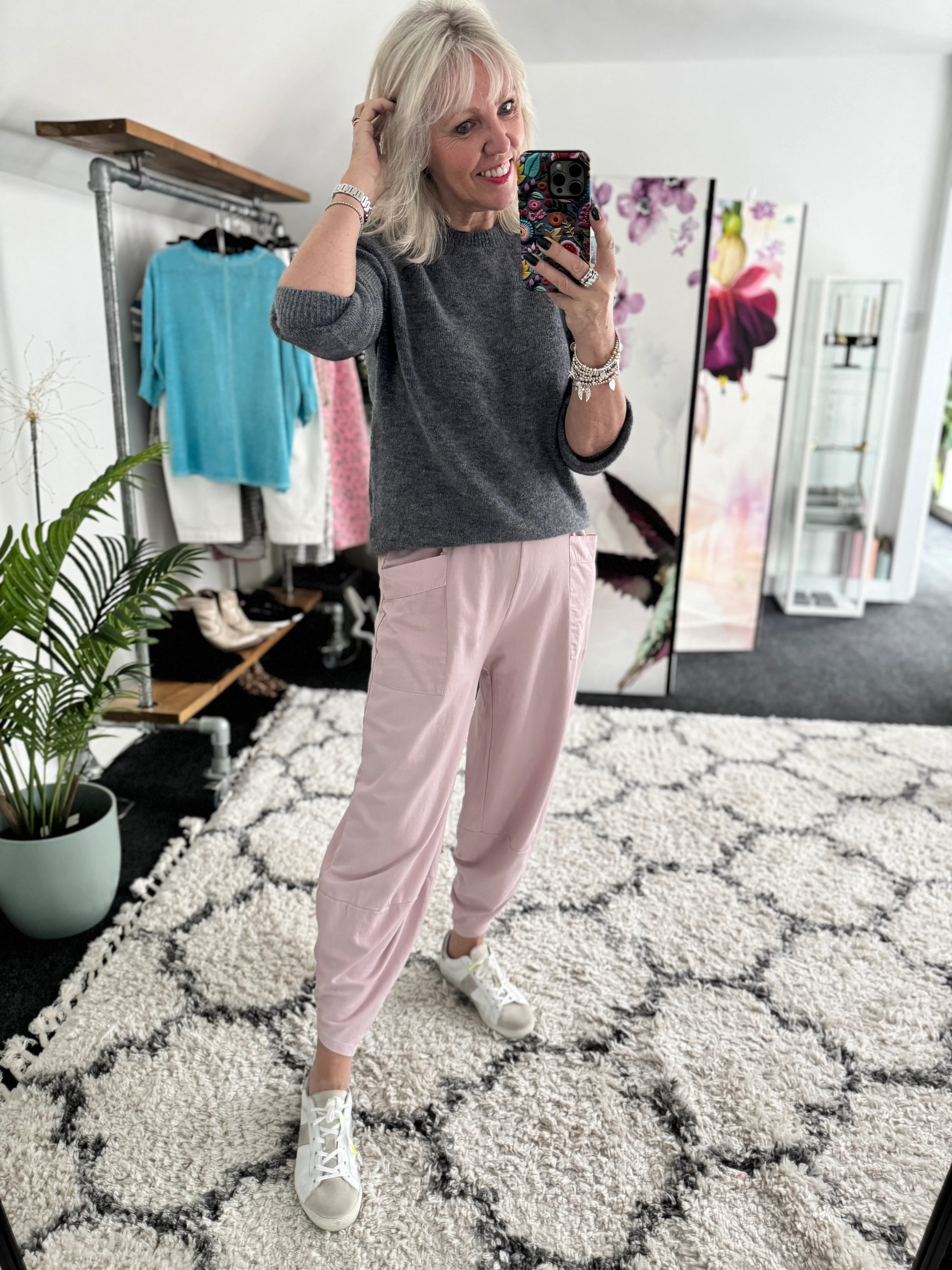 Barrel Shape Cotton Jersey Trousers in Pink - Image 3