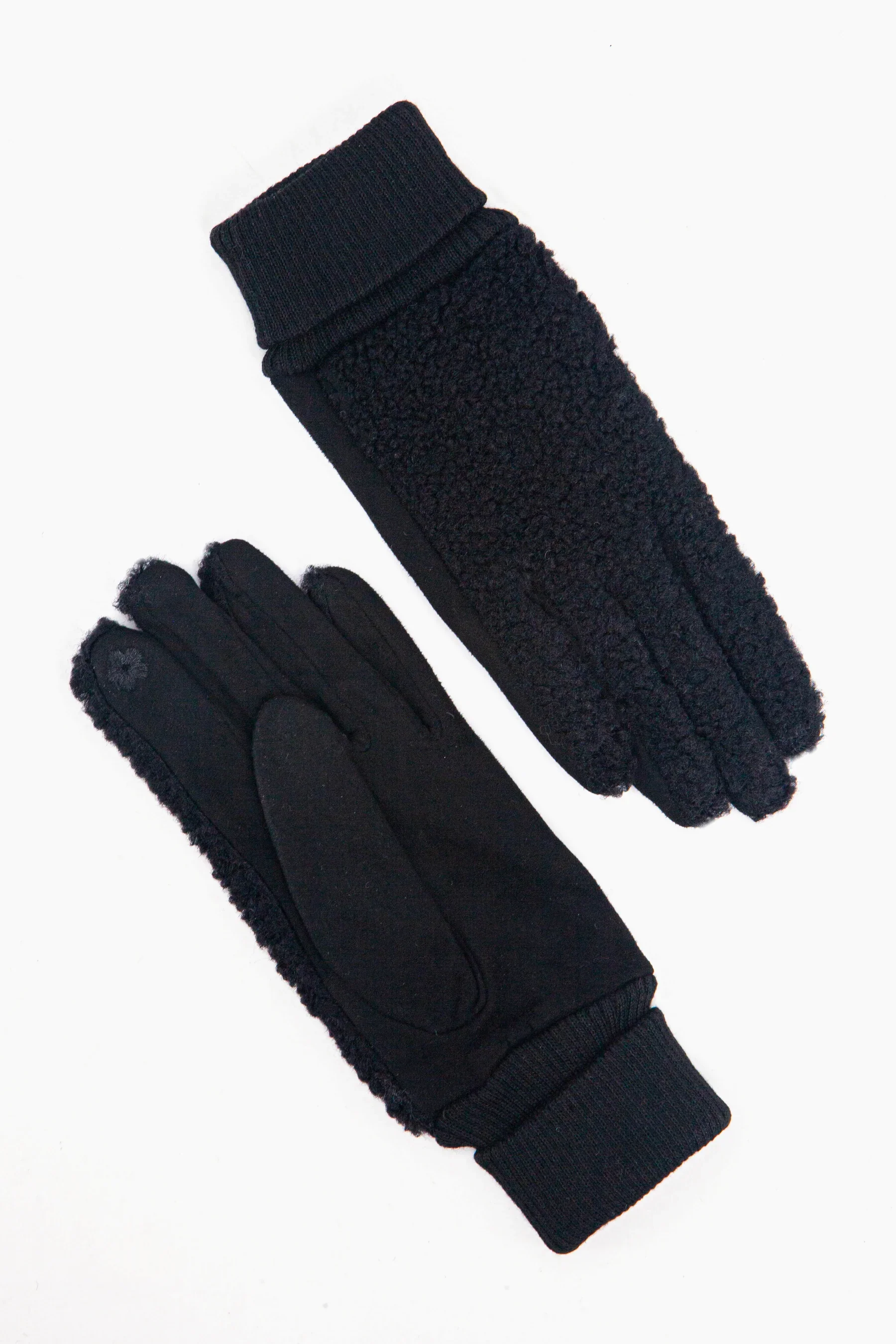 Borg & Fleece Gloves in Black - Image 6