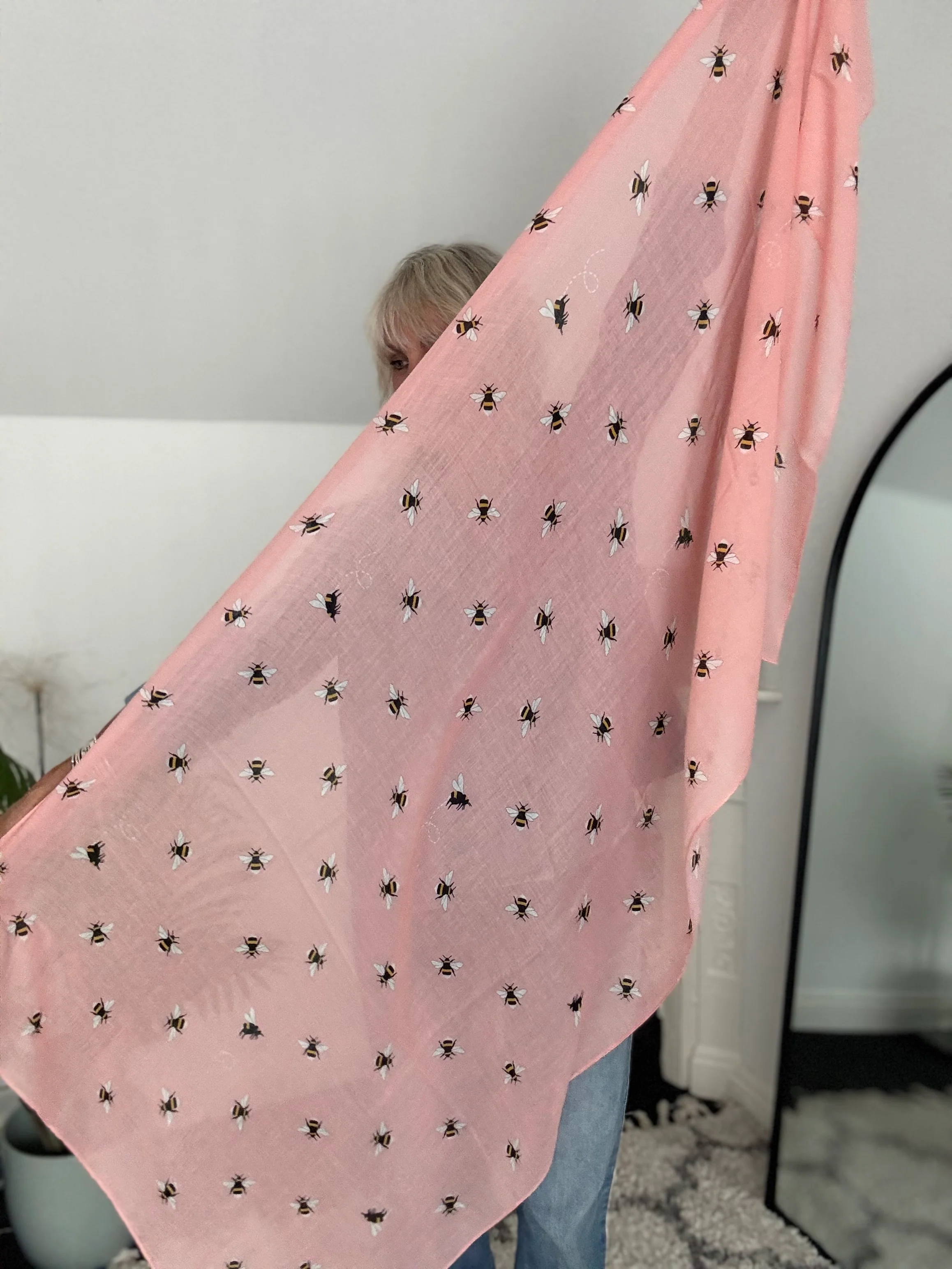 Bumble Bee Scarf in Pink - Image 4
