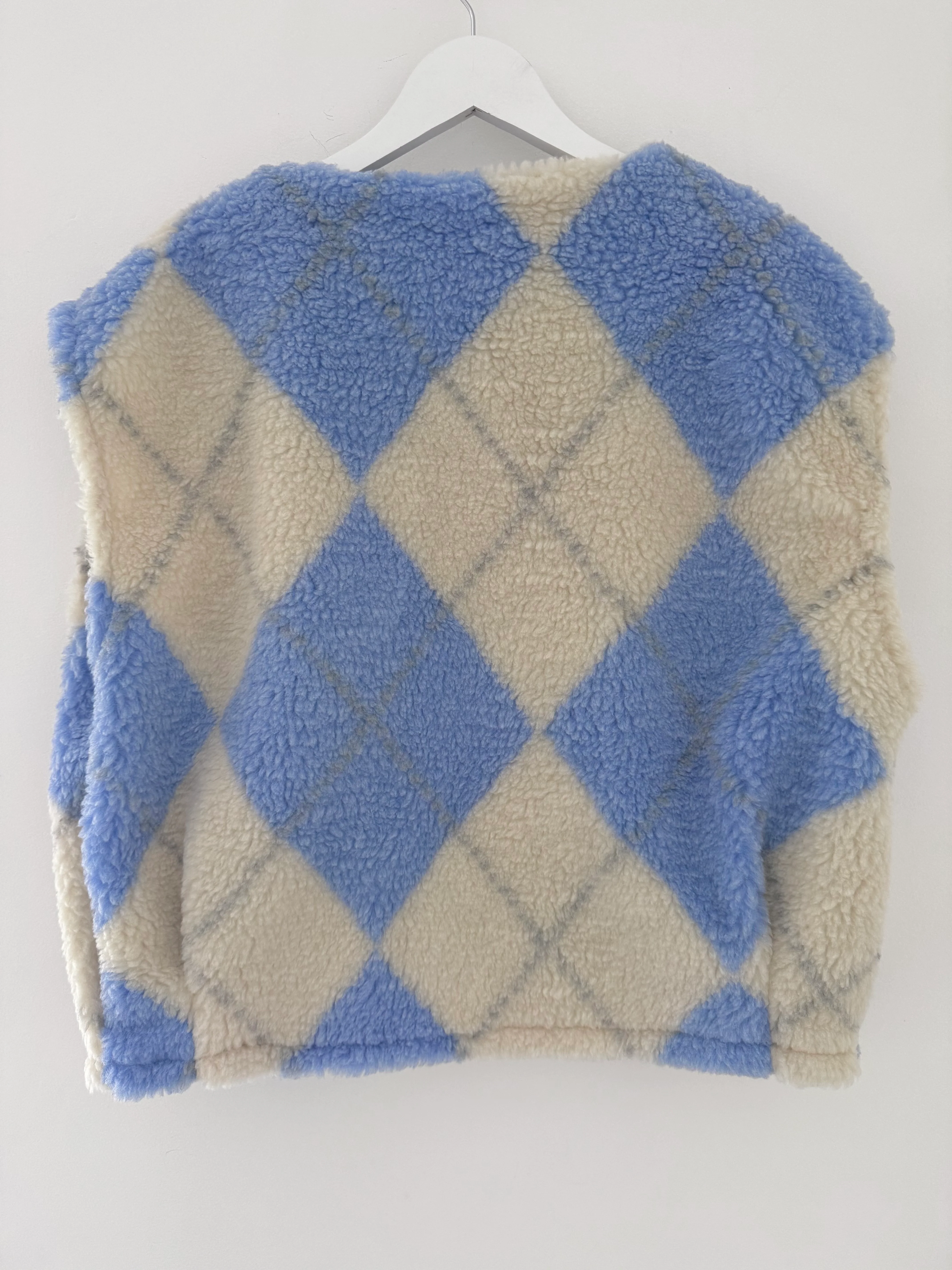 Check Teddy Gilet in Blue & Vanilla - Image 10