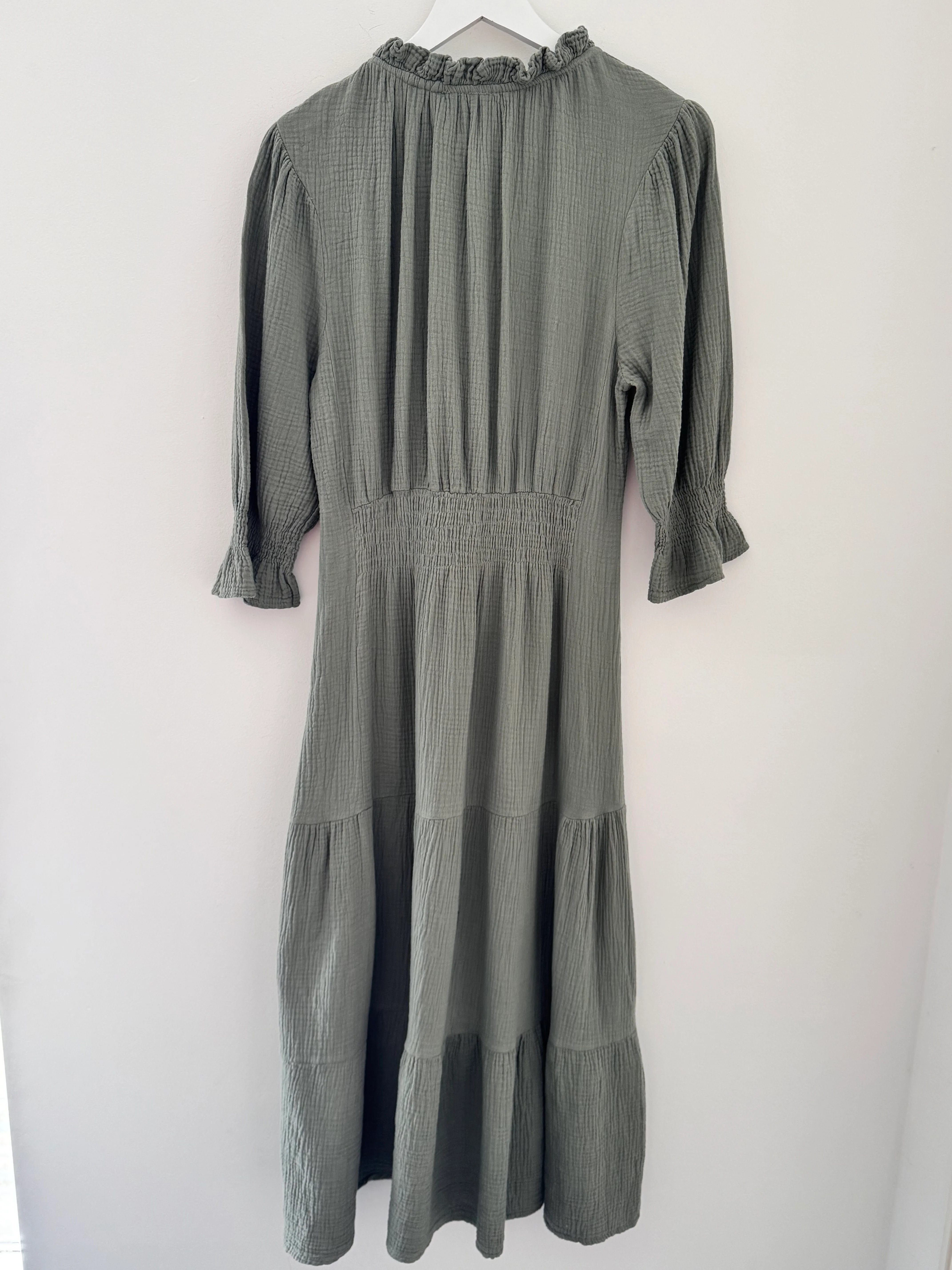 Cheesecloth Midi Dress in Khaki - Image 11
