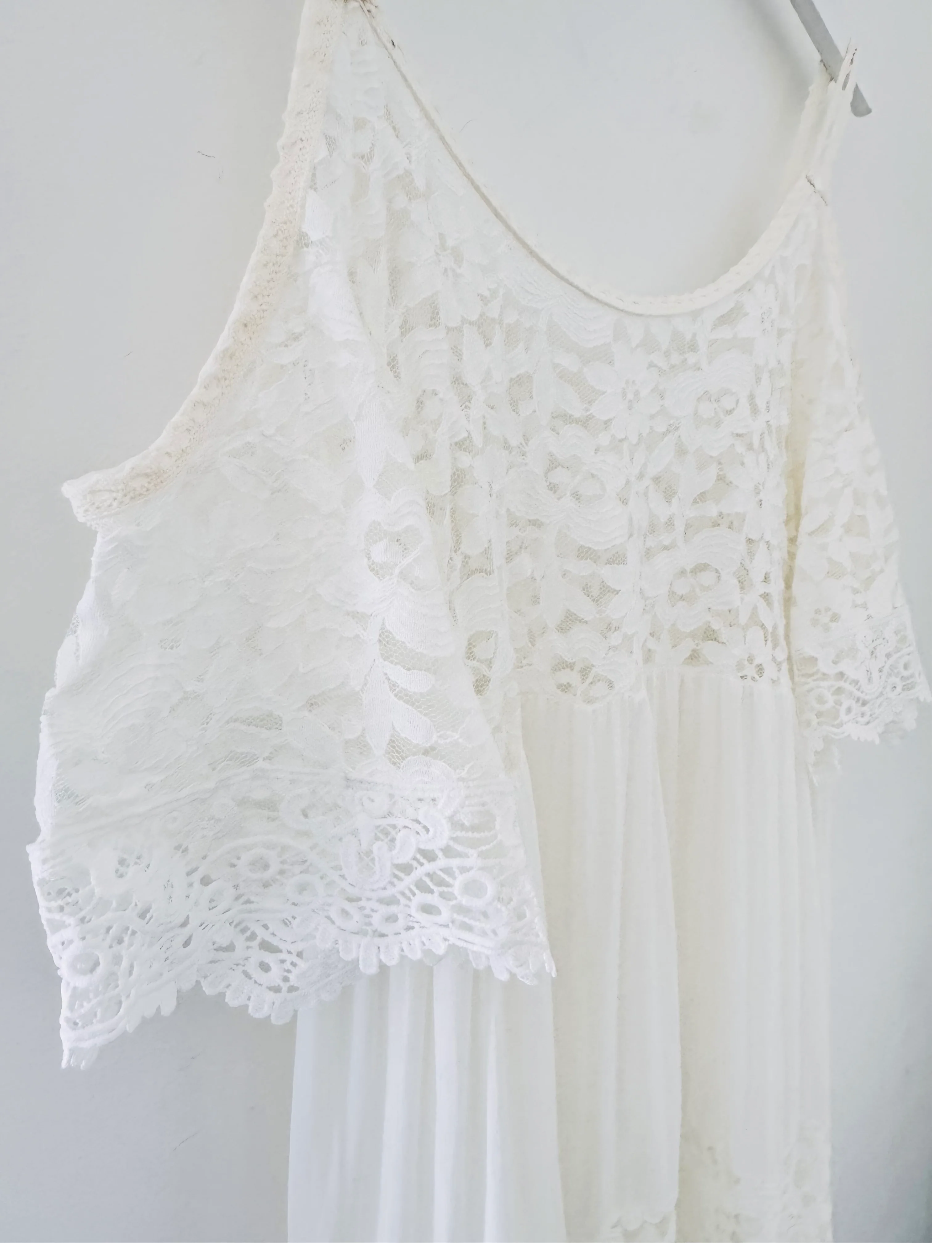Cotton & Lace Beach Dress in White - Image 10