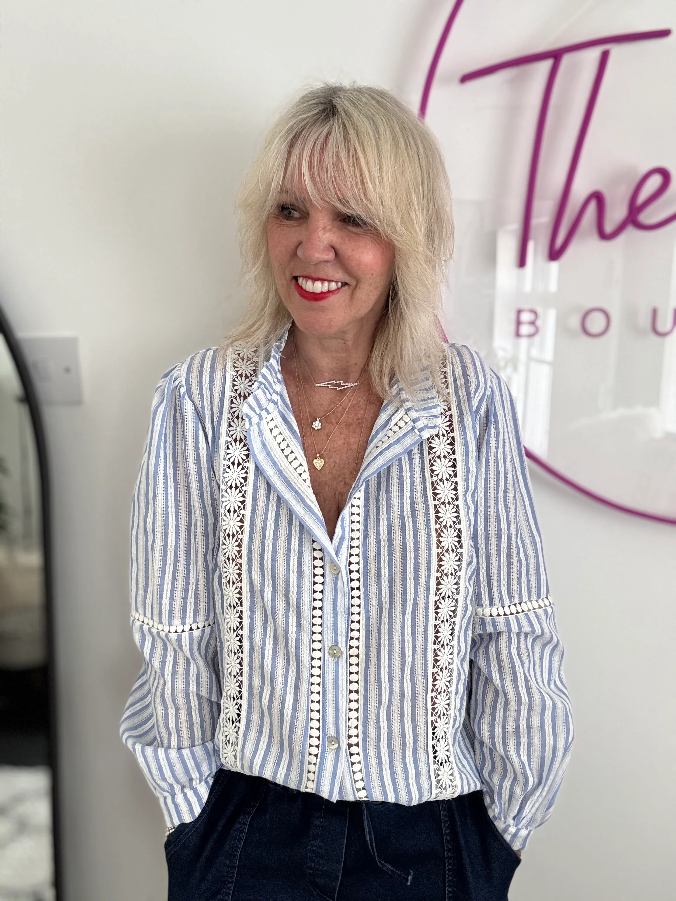 Cotton & Lace Shirt in Blue & White - Image 4