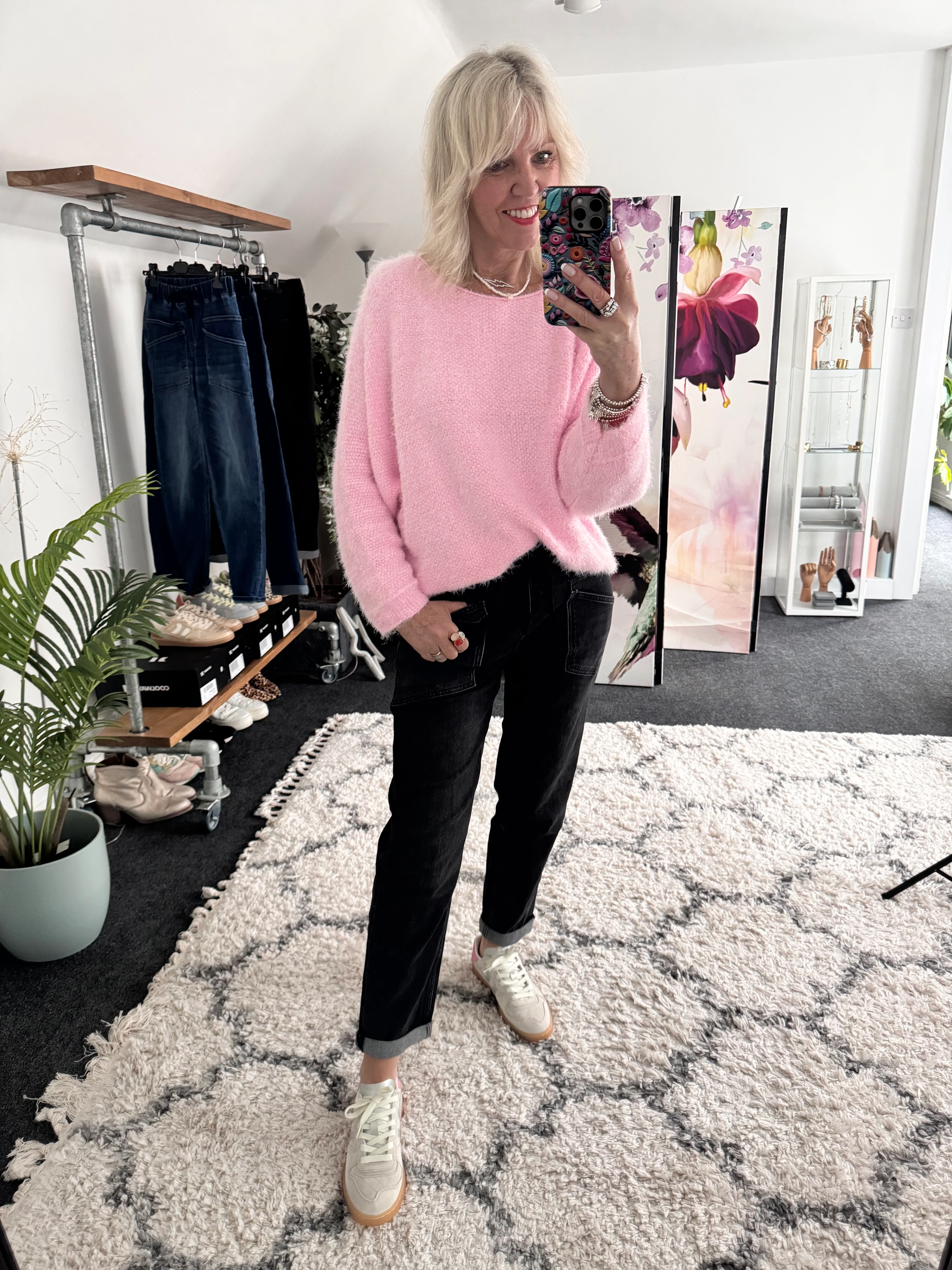 Double Pocket Jean Joggers in Washed Black - Image 13