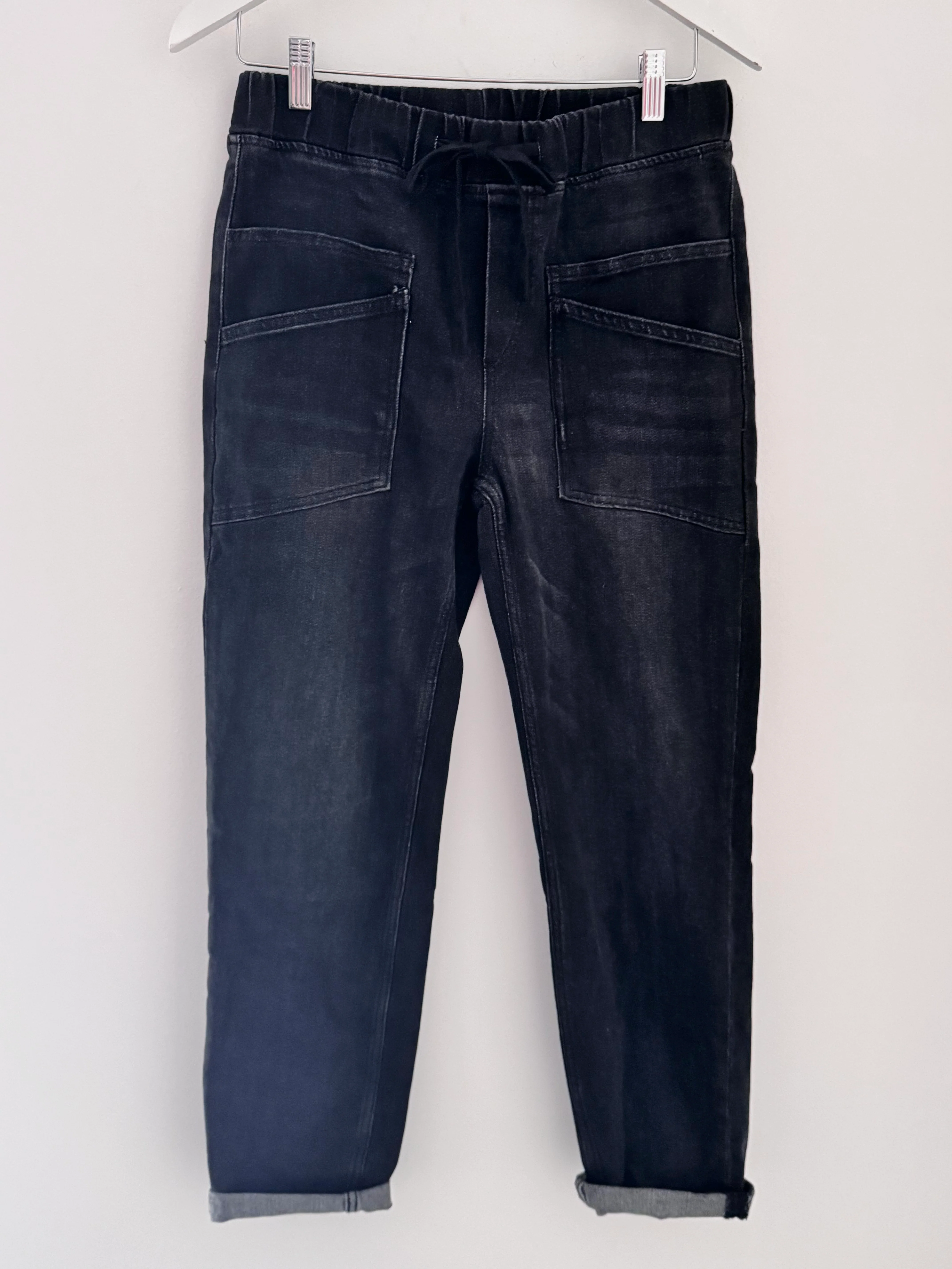Double Pocket Jean Joggers in Washed Black - Image 14