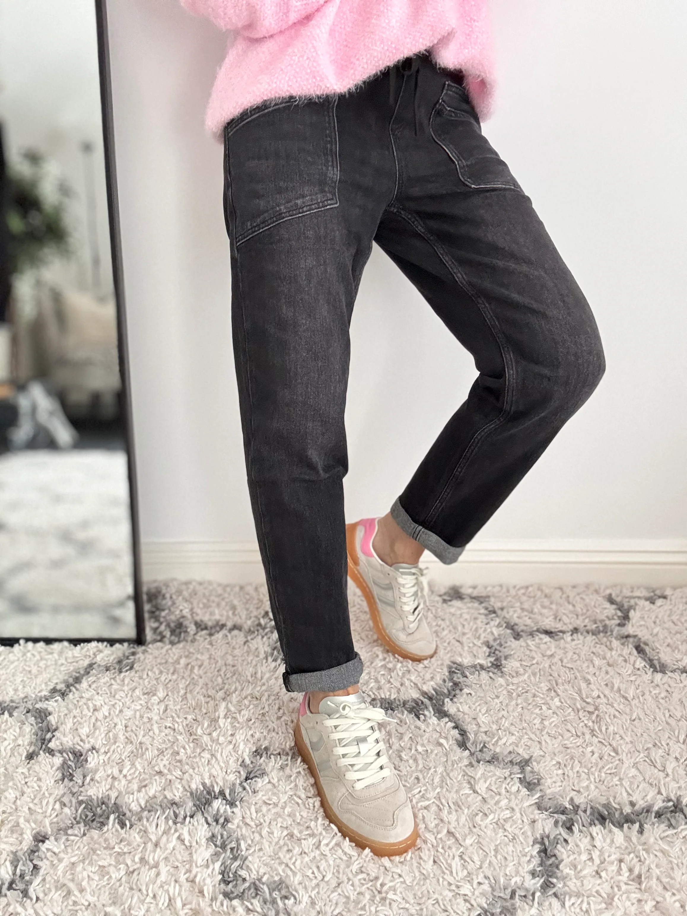 Double Pocket Jean Joggers in Washed Black - Image 3