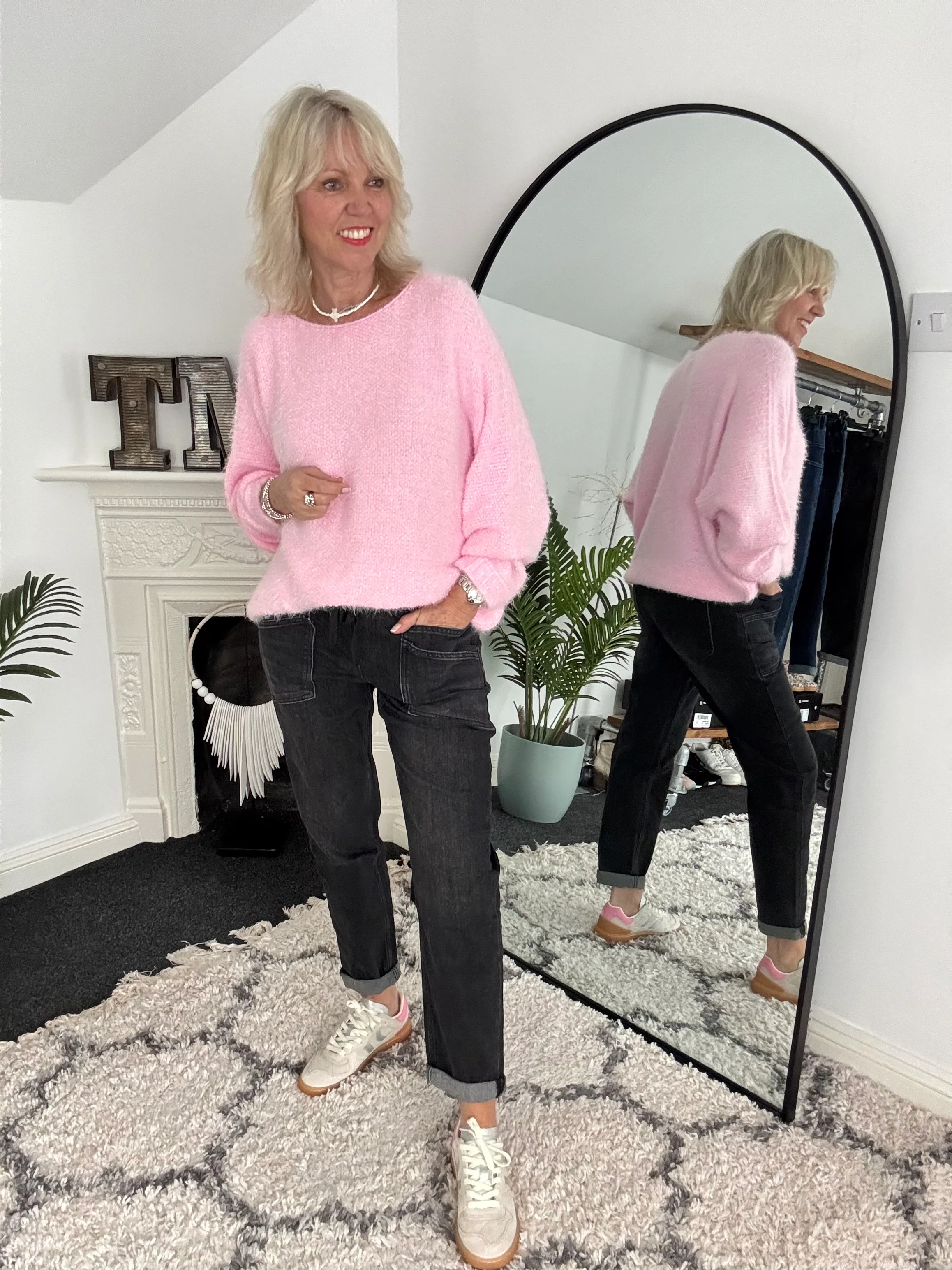 Double Pocket Jean Joggers in Washed Black - Image 4
