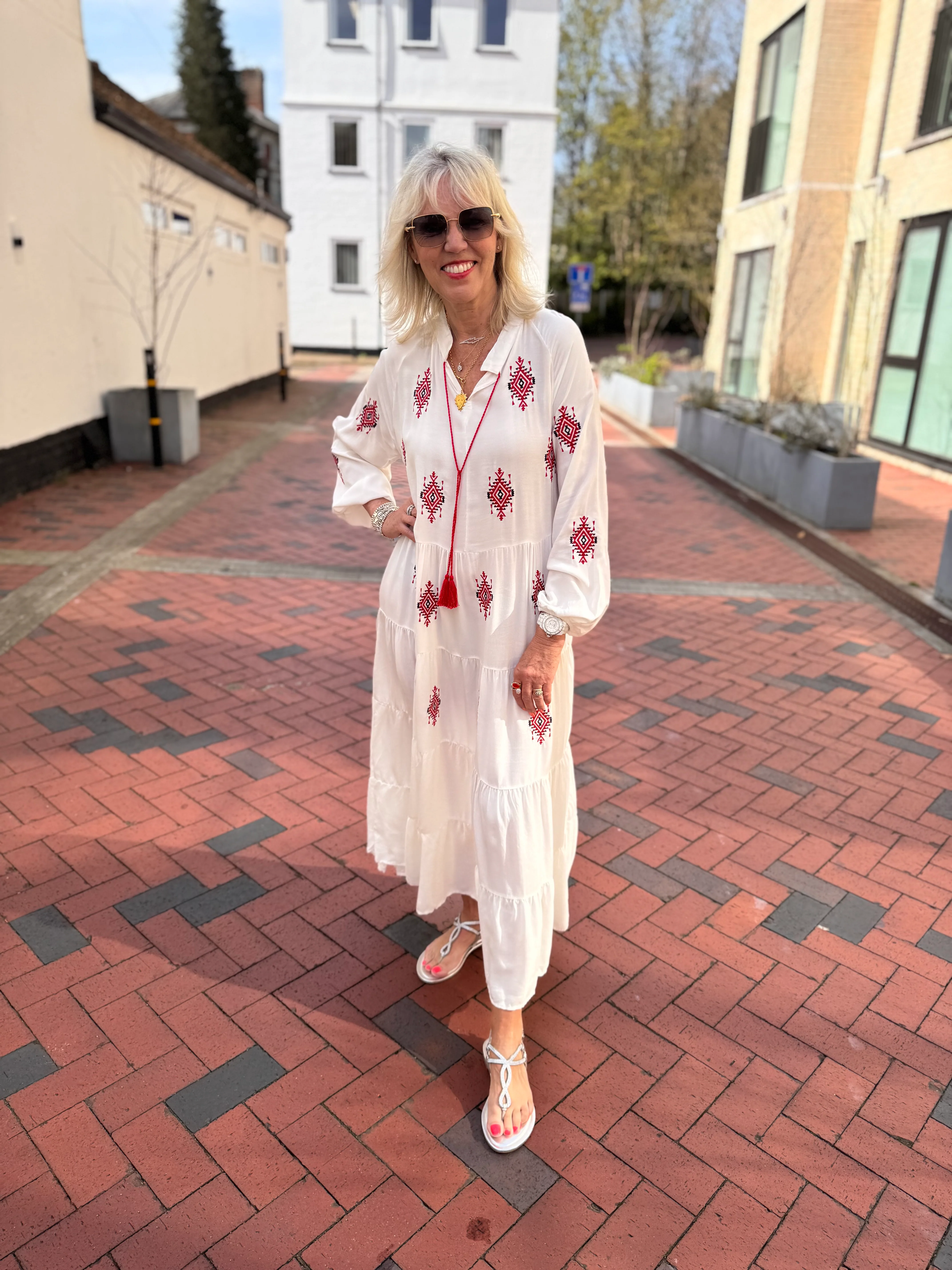 Embroidered Buttoned Midi Dress in White - Image 3