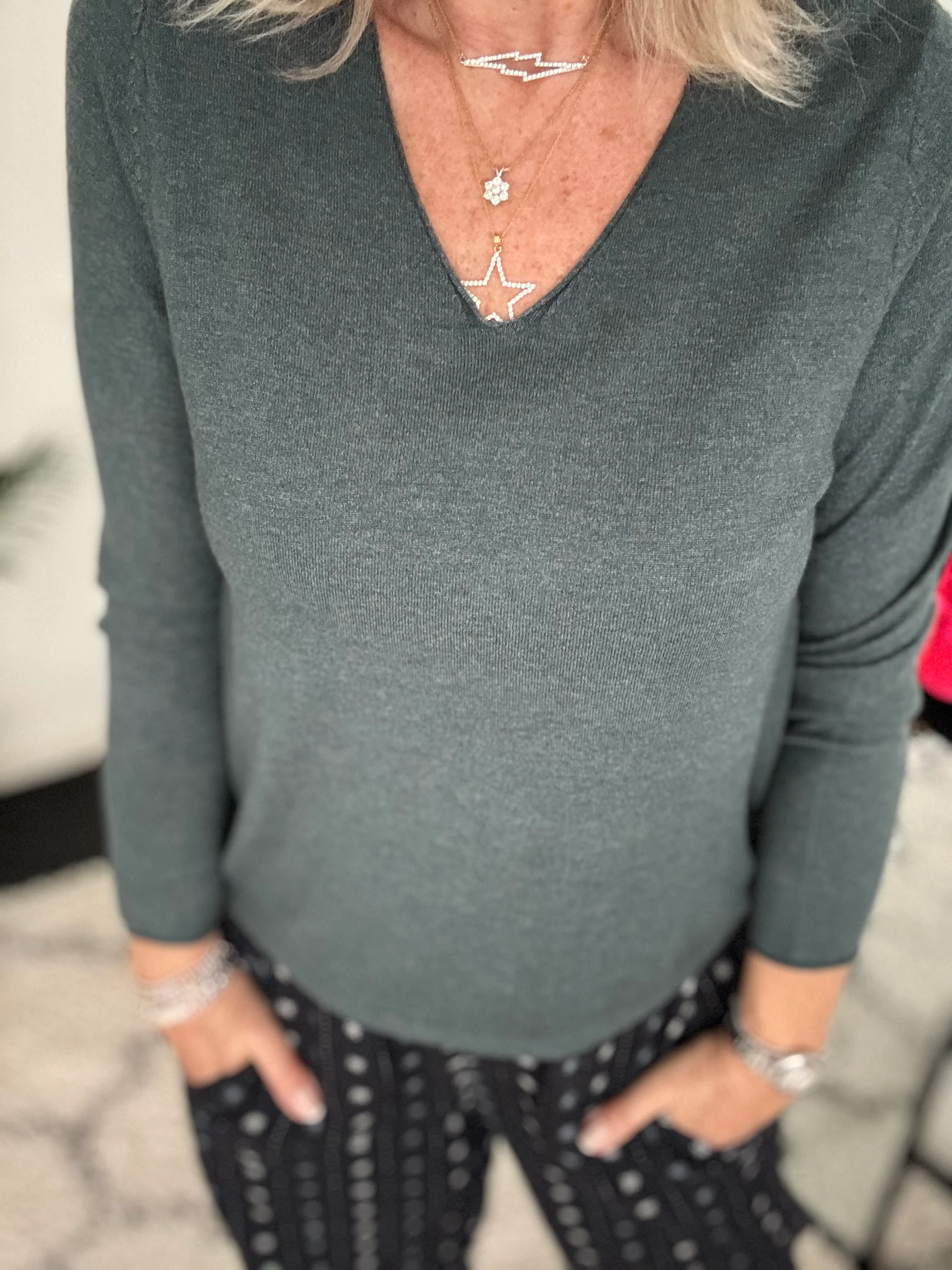 Fine Knit V Neck Jumper in Sea Green - Image 4