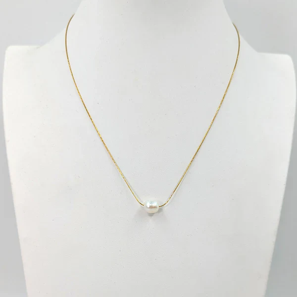 Freshwater Pearl Necklace in Gold