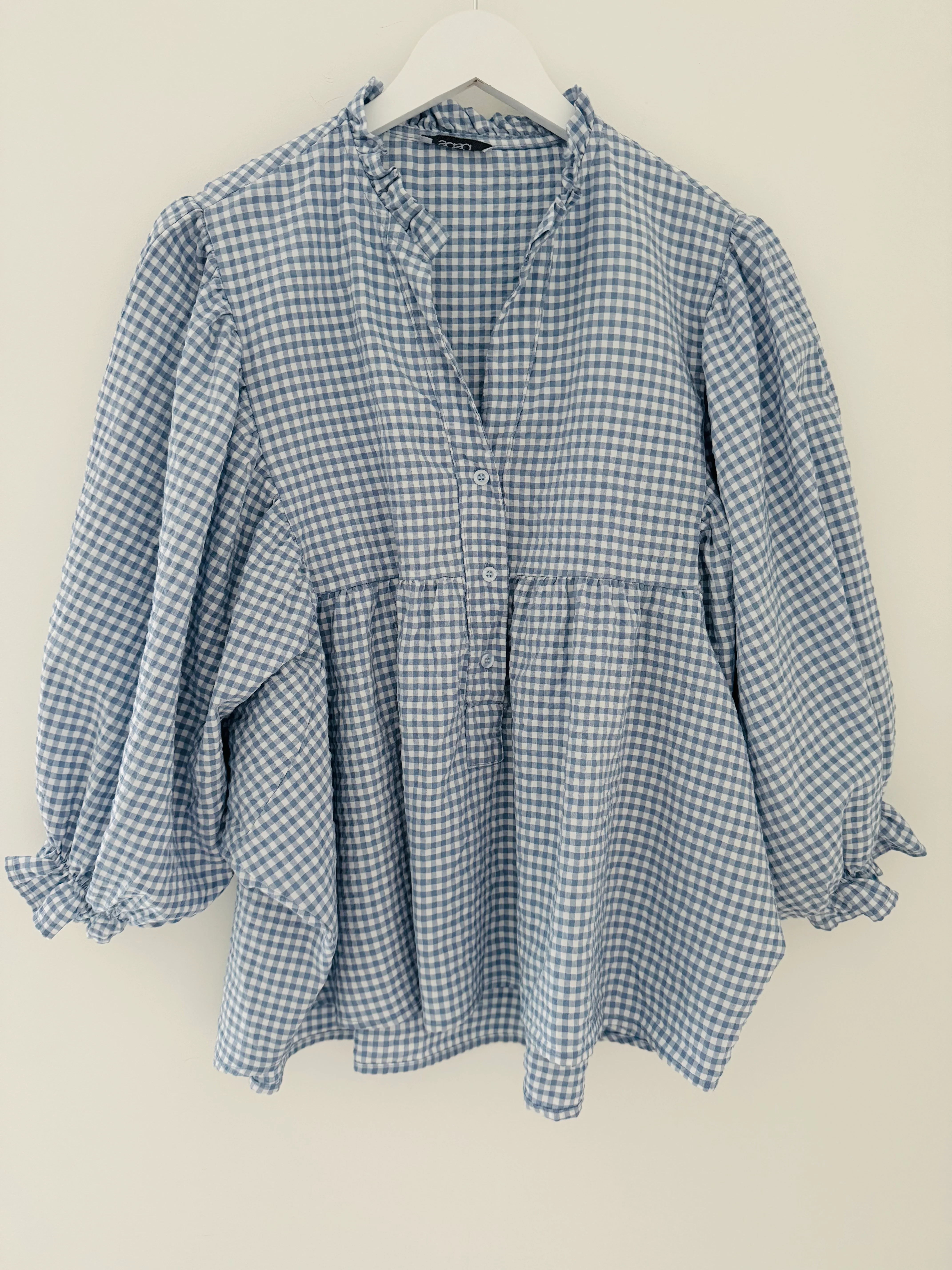 Gingham Seersucker Blouse in Blue - Image 7