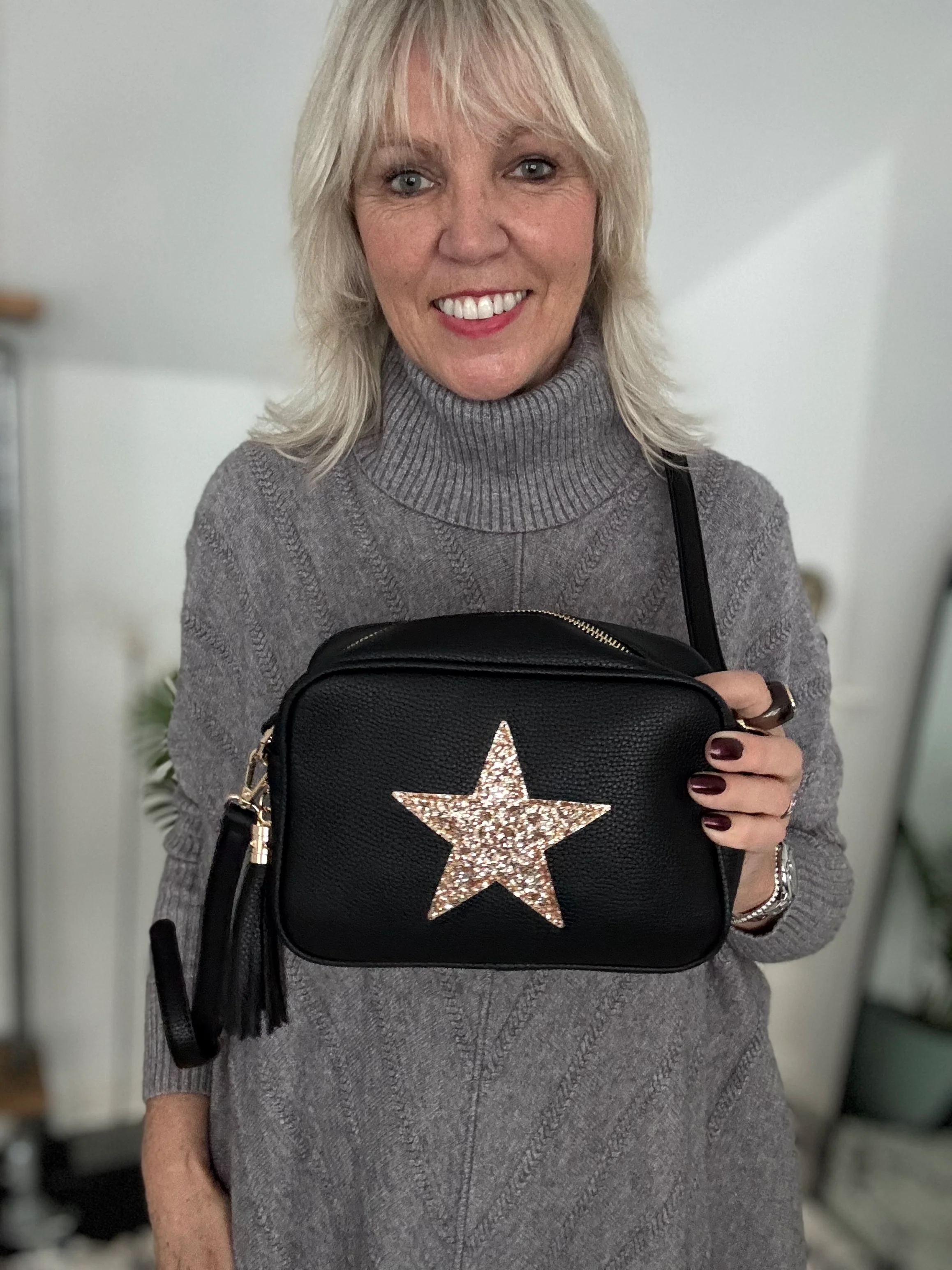 Pebble Star Bag in Black