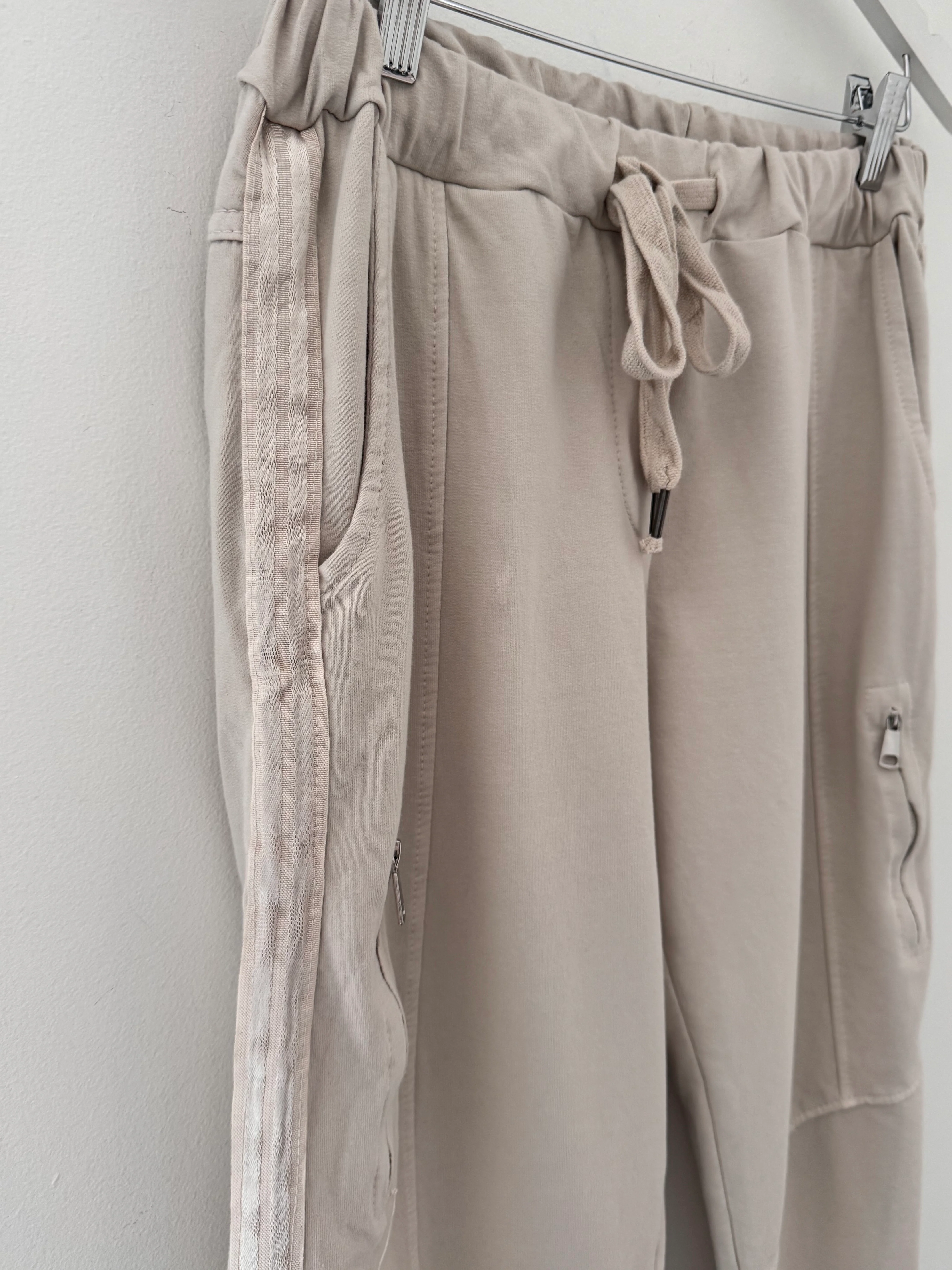 Jersey Stretch Joggers in Stone - Image 9