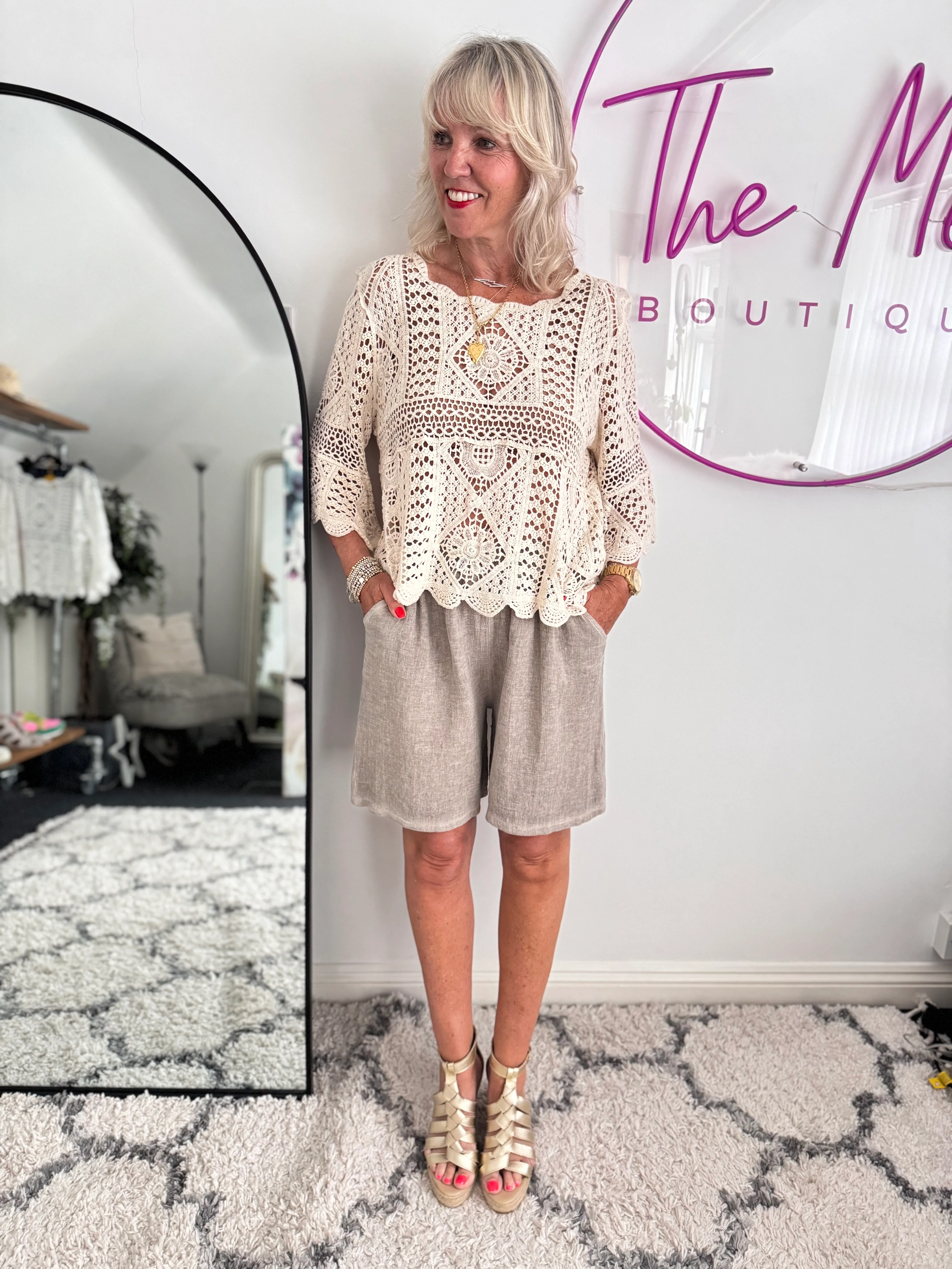 Linen & Cotton Shorts in Mocha - Image 3