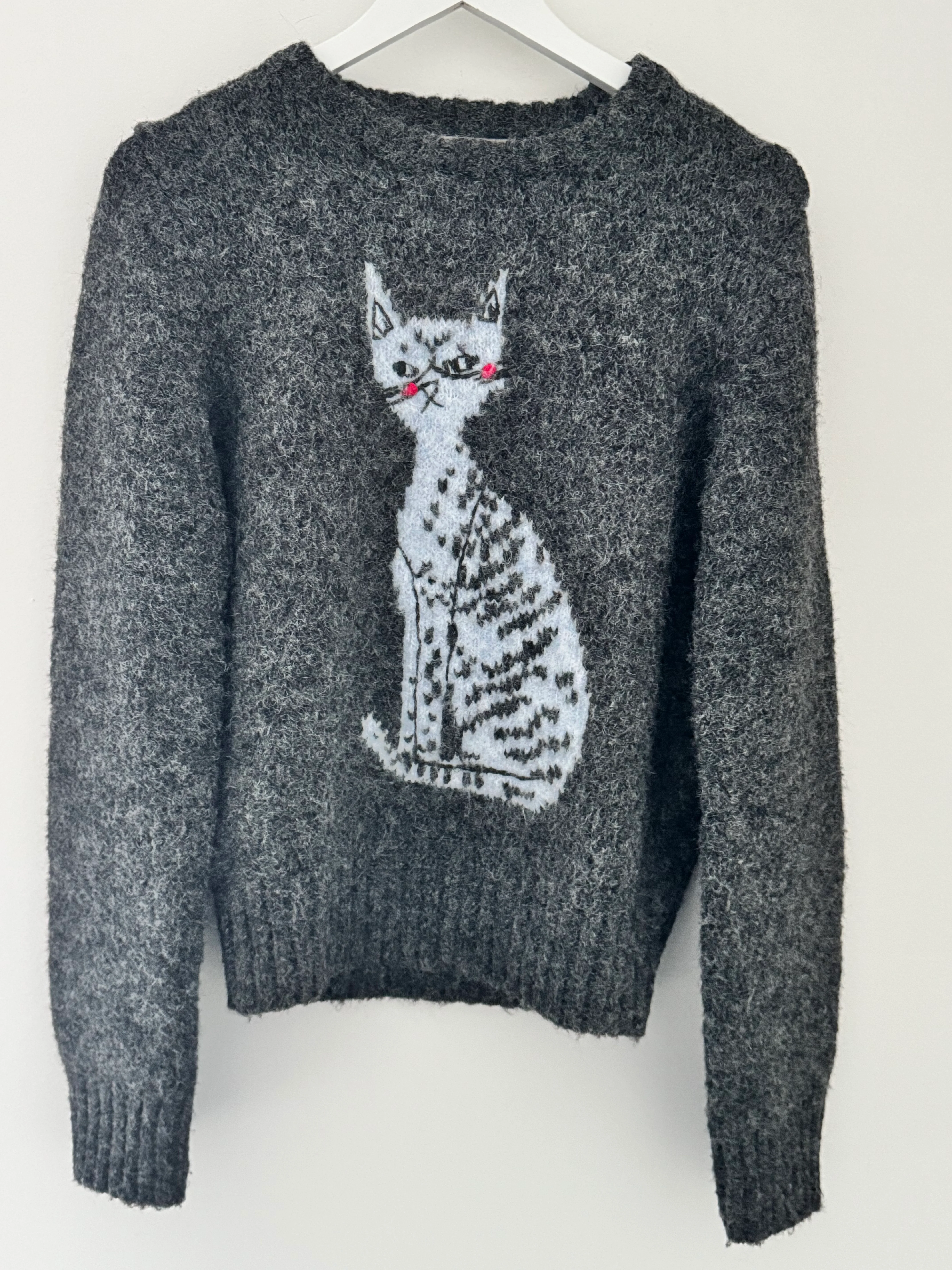 Luxe Jumper with Cat in Charcoal - Image 5
