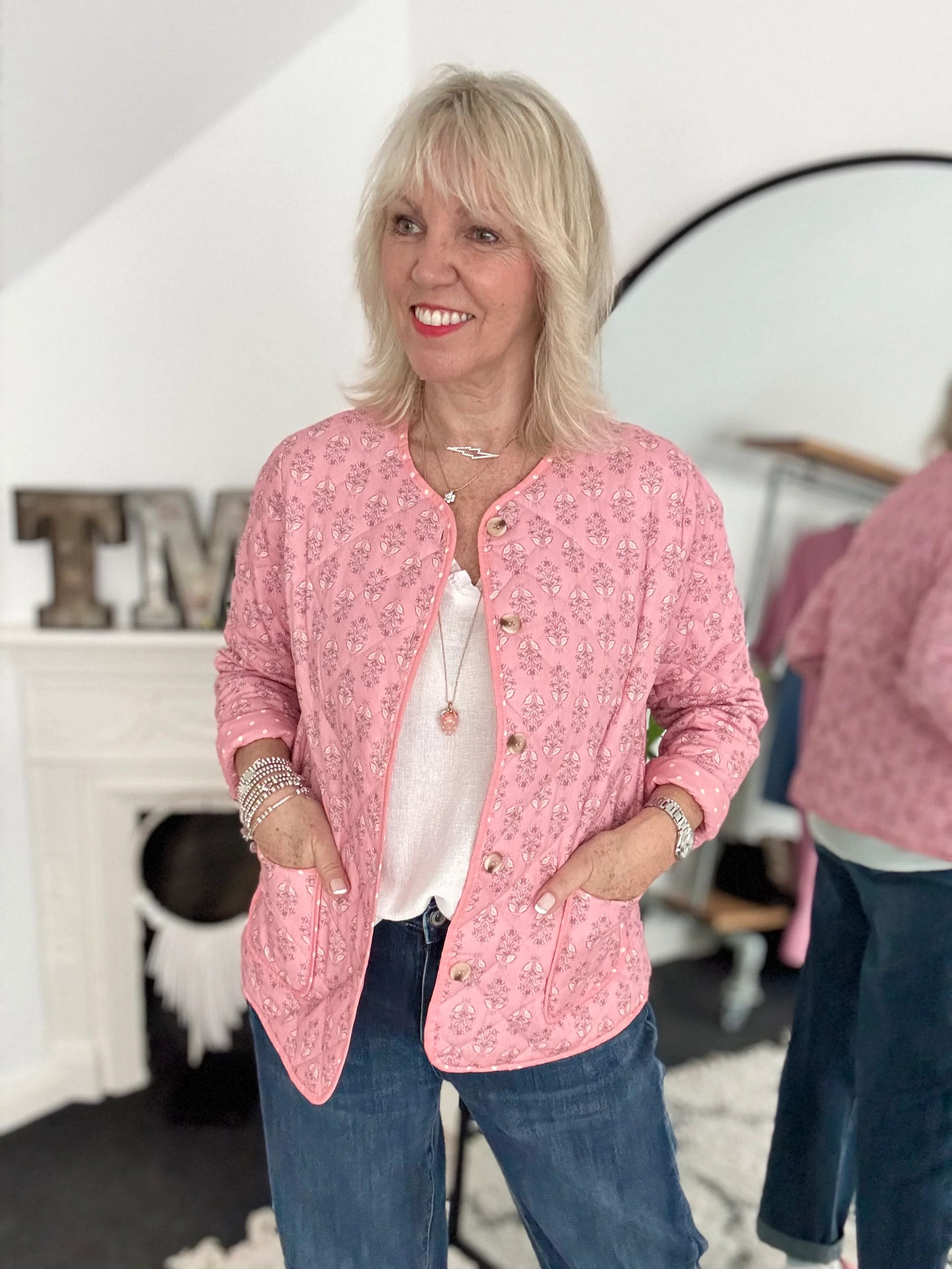 Luxe Quilted Jacket in Pink - Image 6