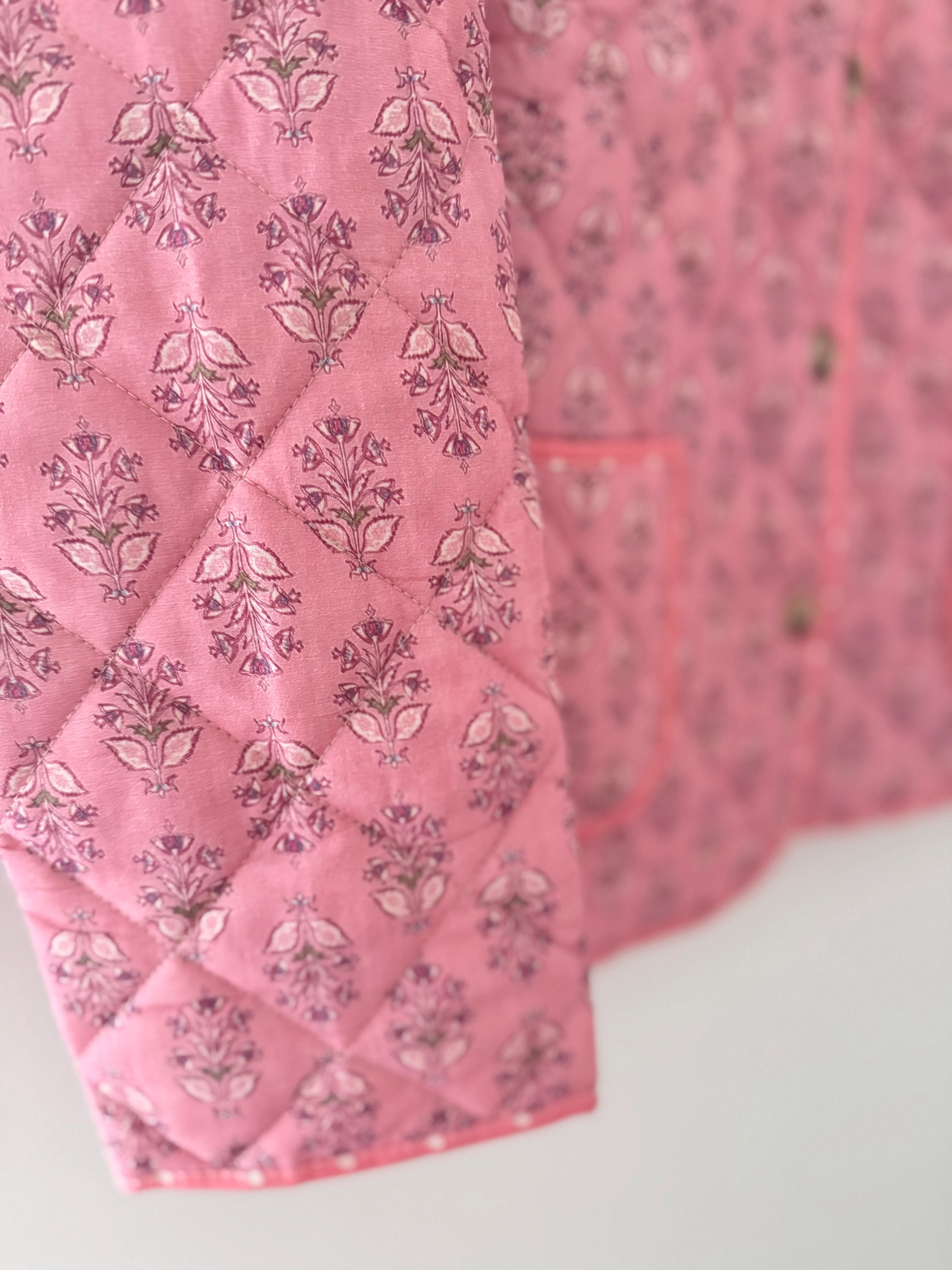 Luxe Quilted Jacket in Pink - Image 8