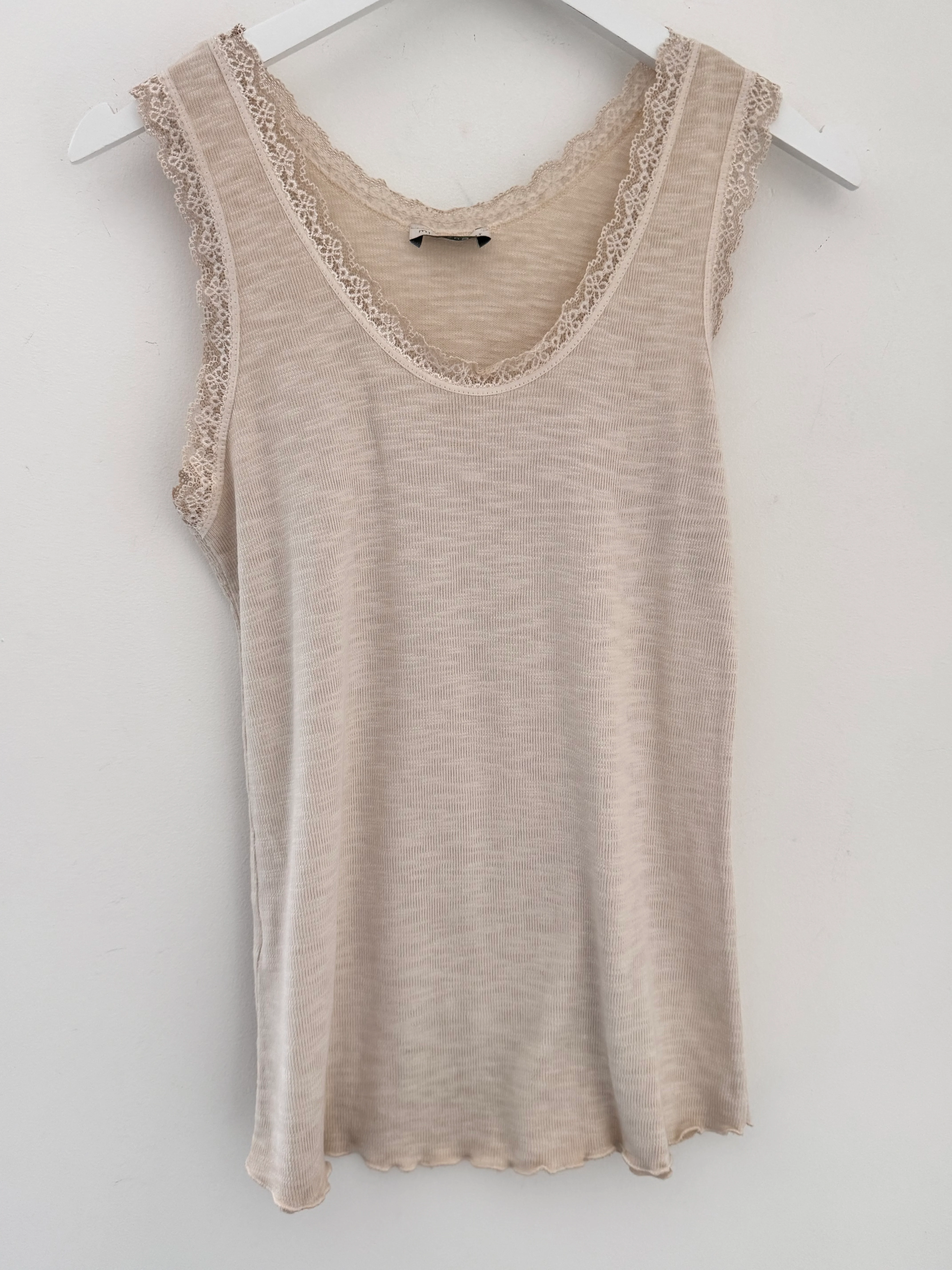 Luxe Ribbed Vest in Ecru - Image 4