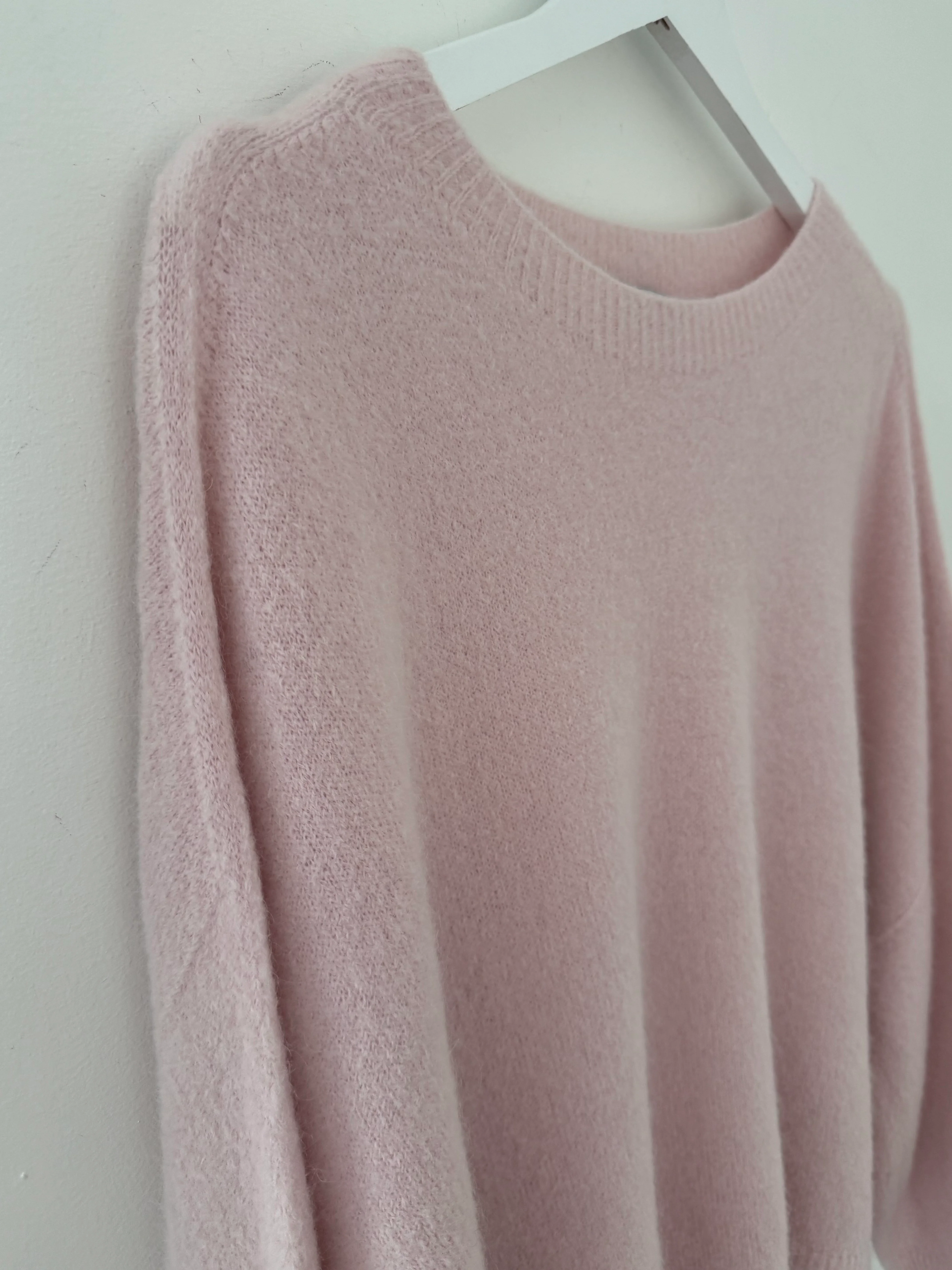 Luxe Slouchy Alpaca Jumper in Soft Pink - Image 10