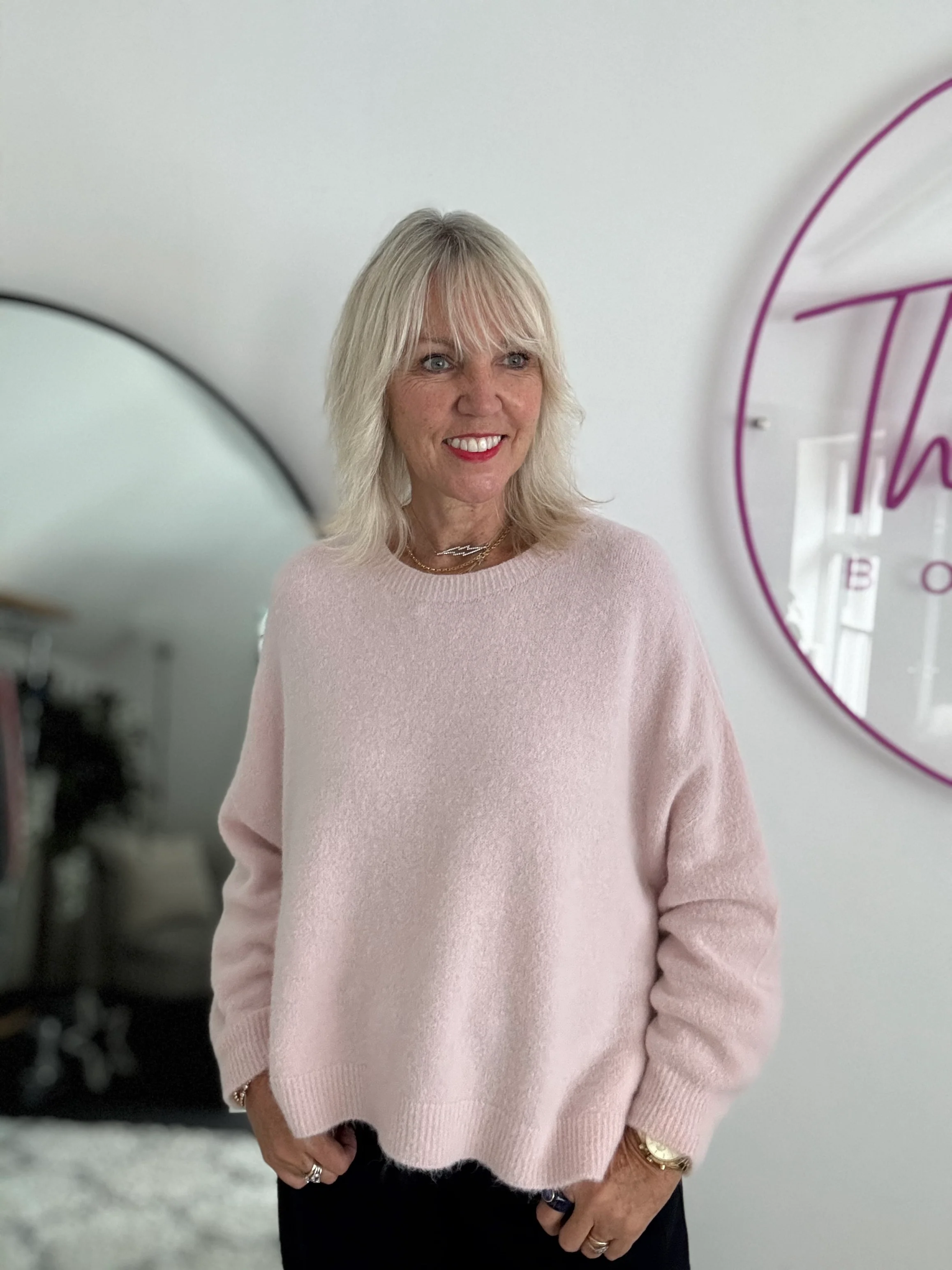 Luxe Slouchy Alpaca Jumper in Soft Pink - Image 3