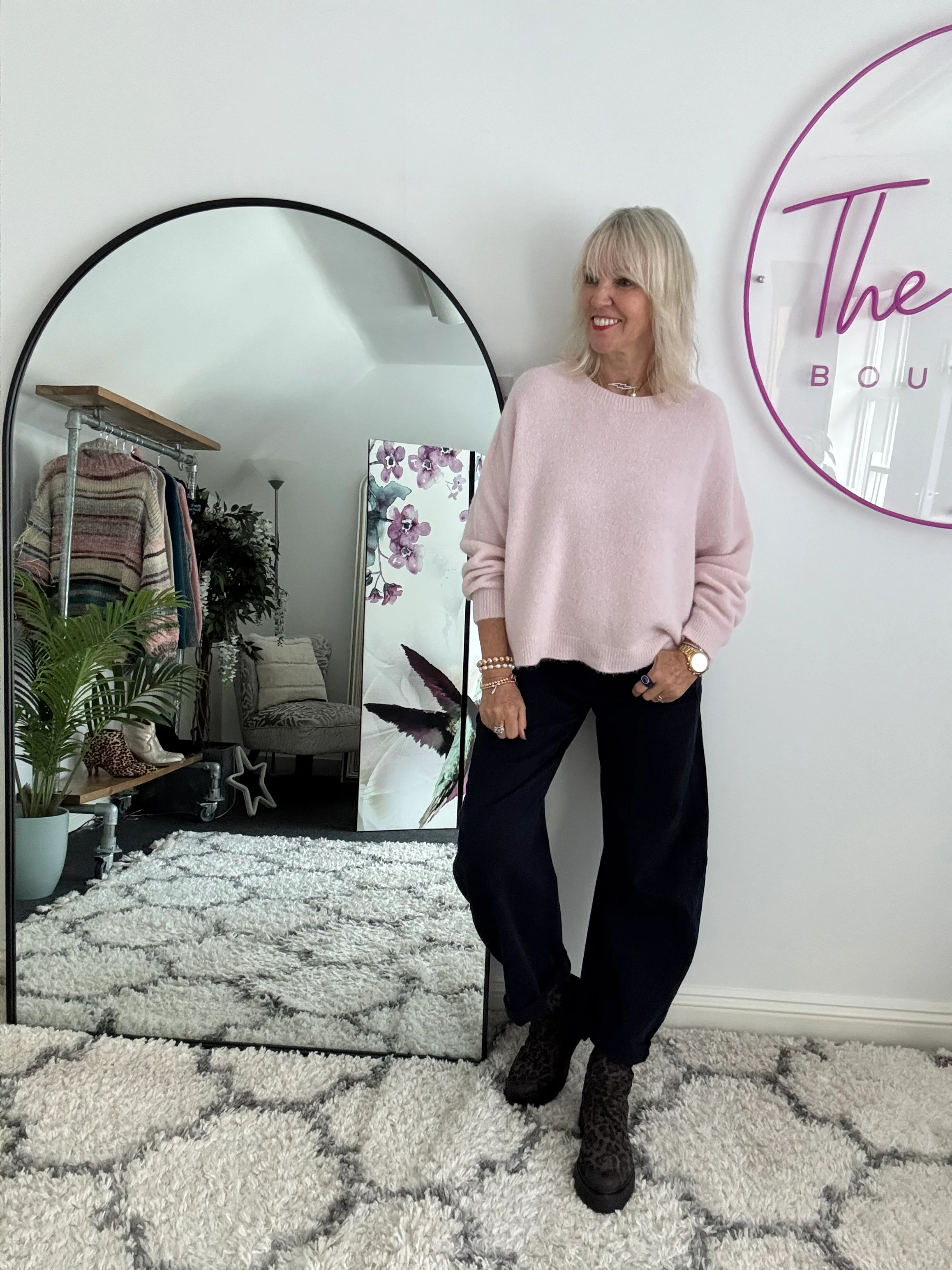 Luxe Slouchy Alpaca Jumper in Soft Pink - Image 5