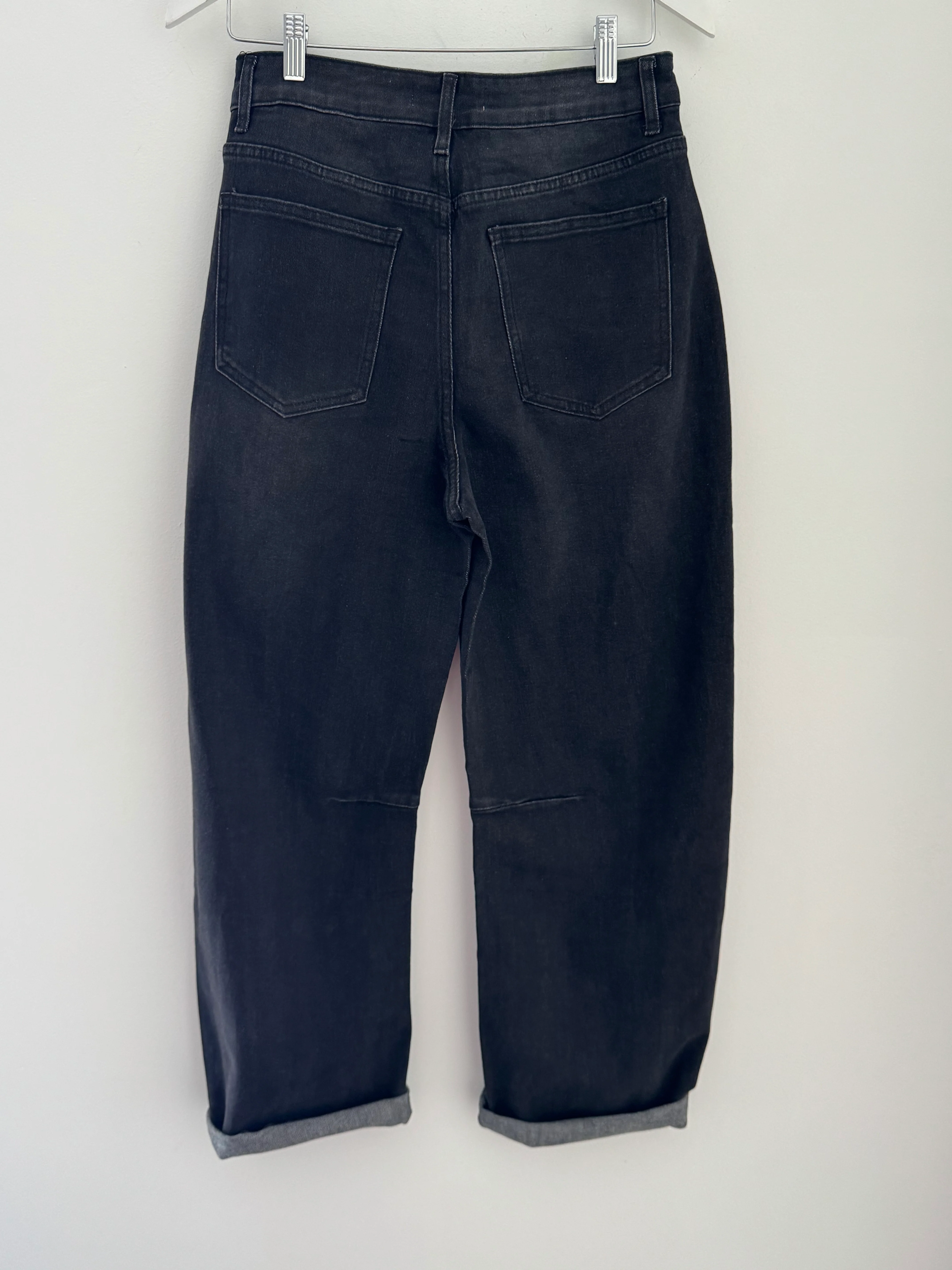 Relaxed Boyfriend Jeans in Black Denim - Image 12