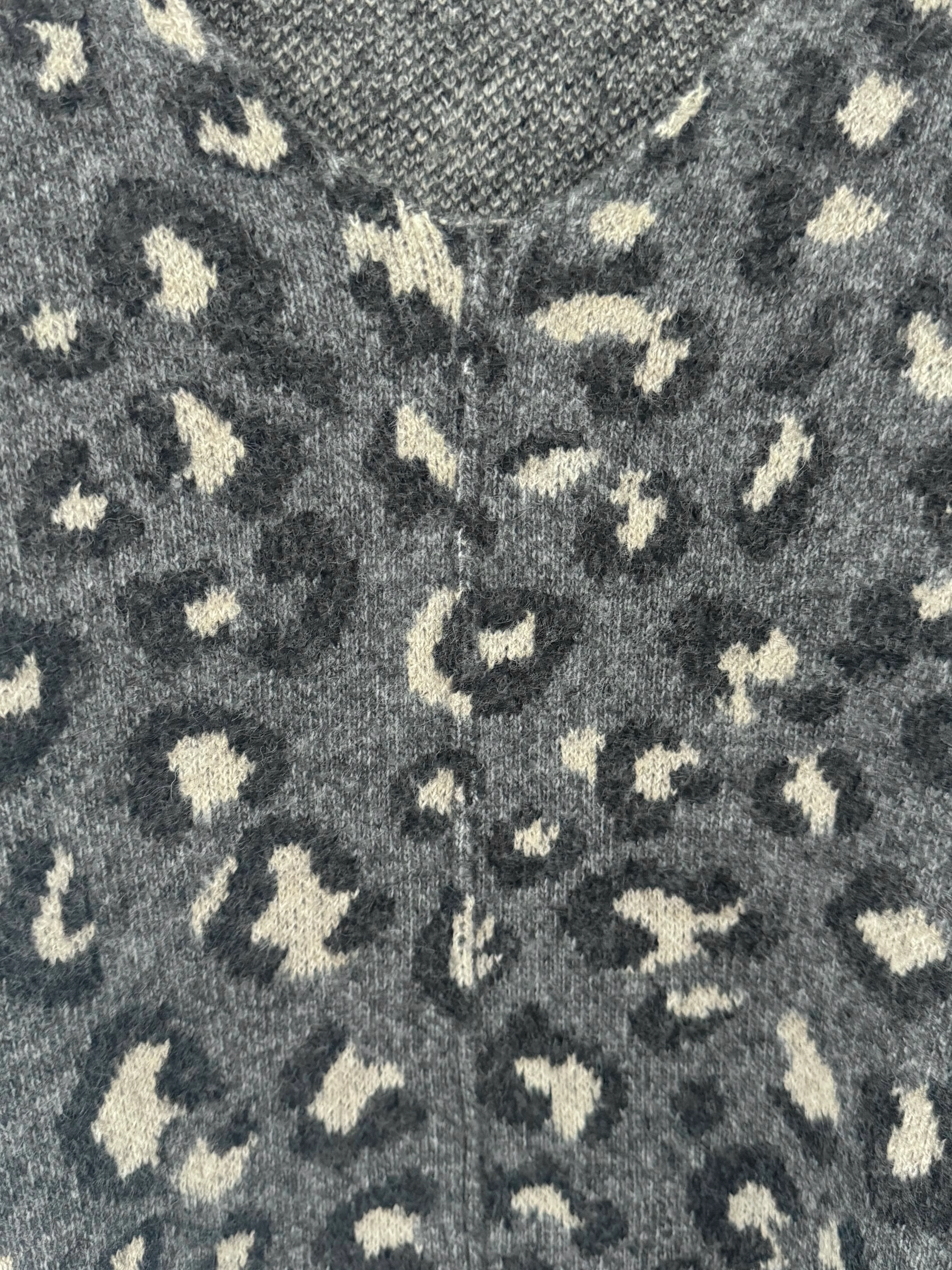 Seam Front V Neck Jumper in Grey Leopard - Image 11
