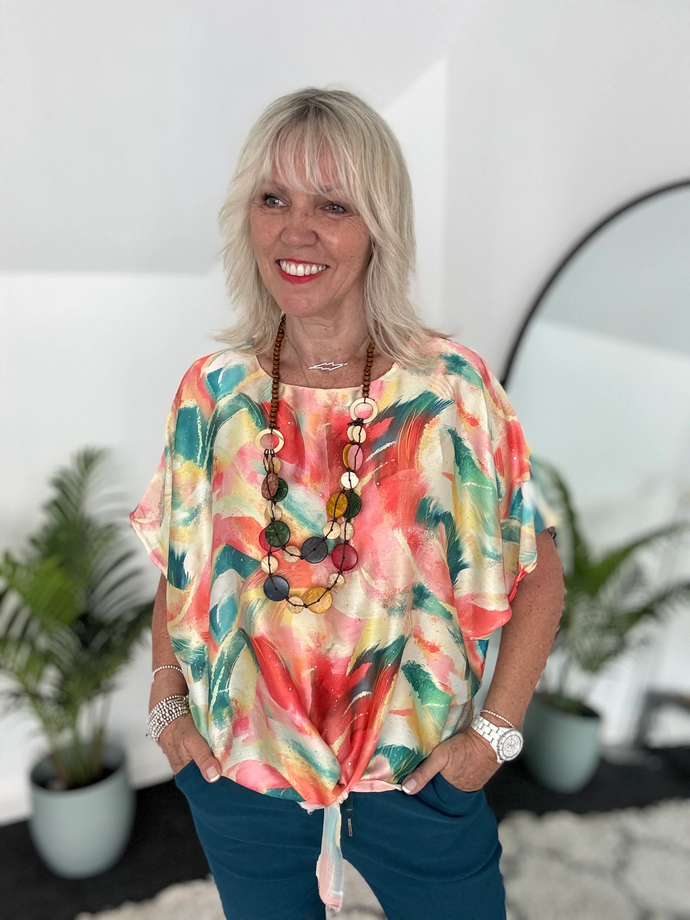 Silky Top with Necklace in Coral & Green