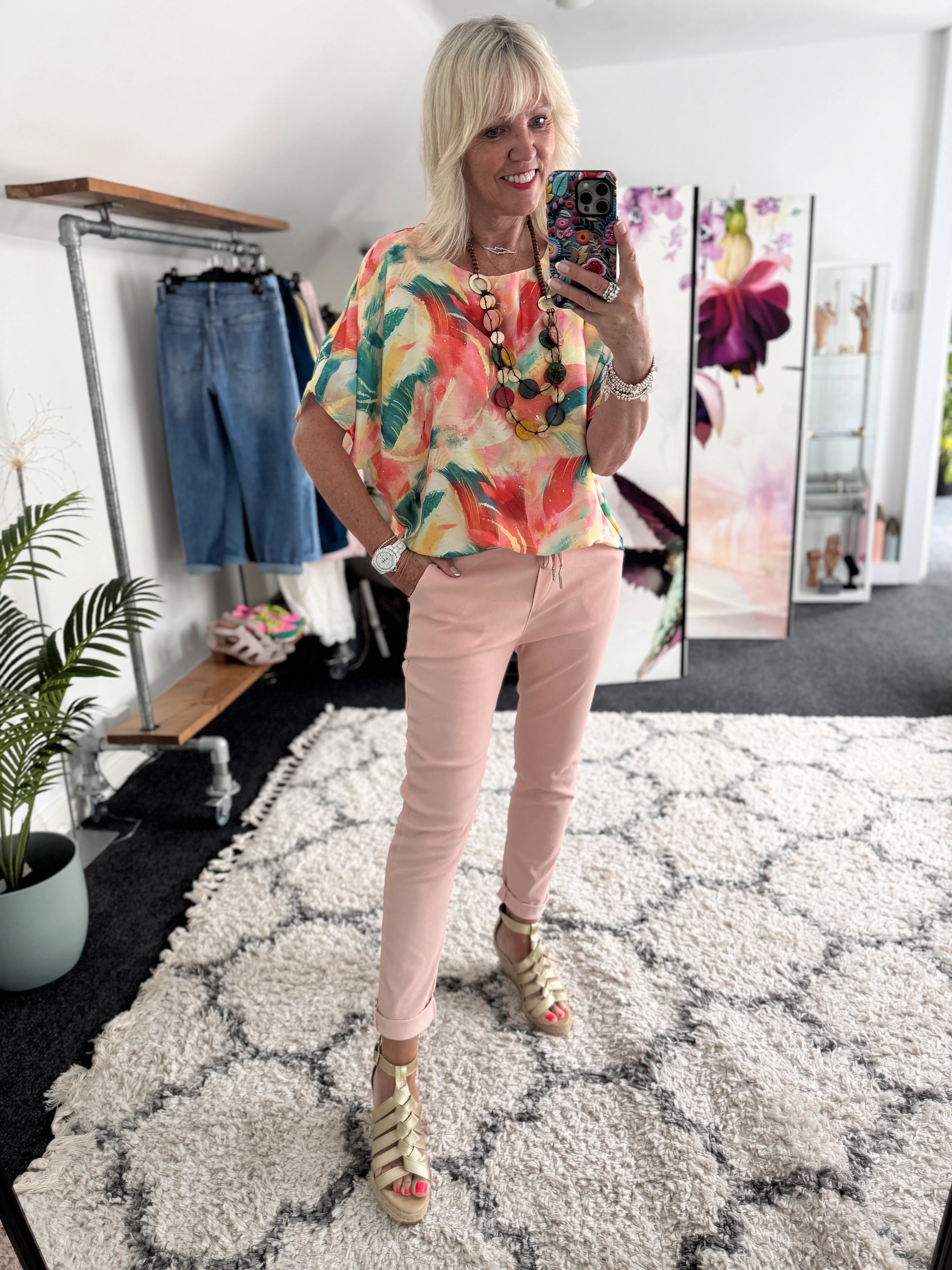 Silky Top with Necklace in Coral & Green - Image 5