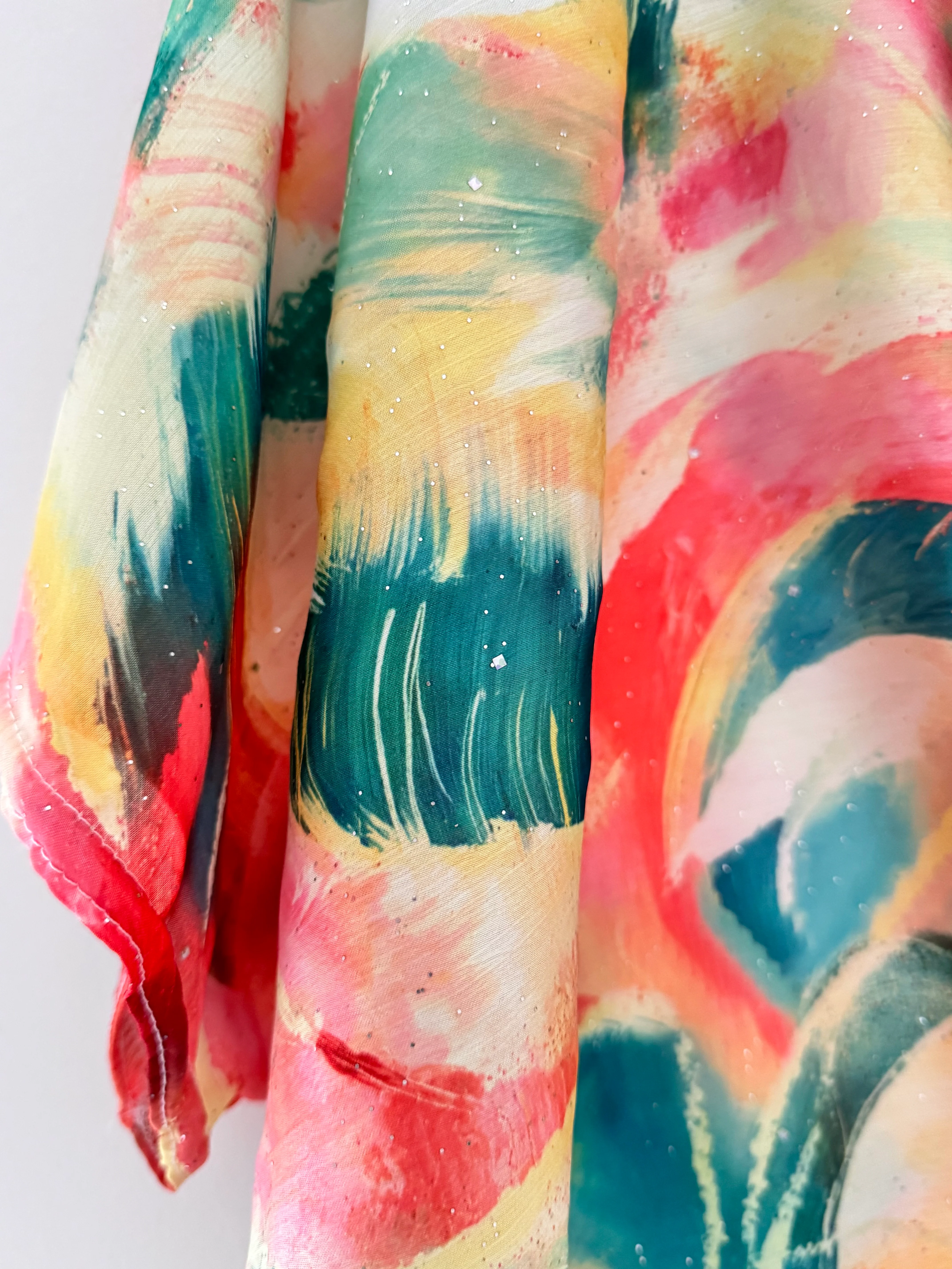 Silky Top with Necklace in Coral & Green - Image 7