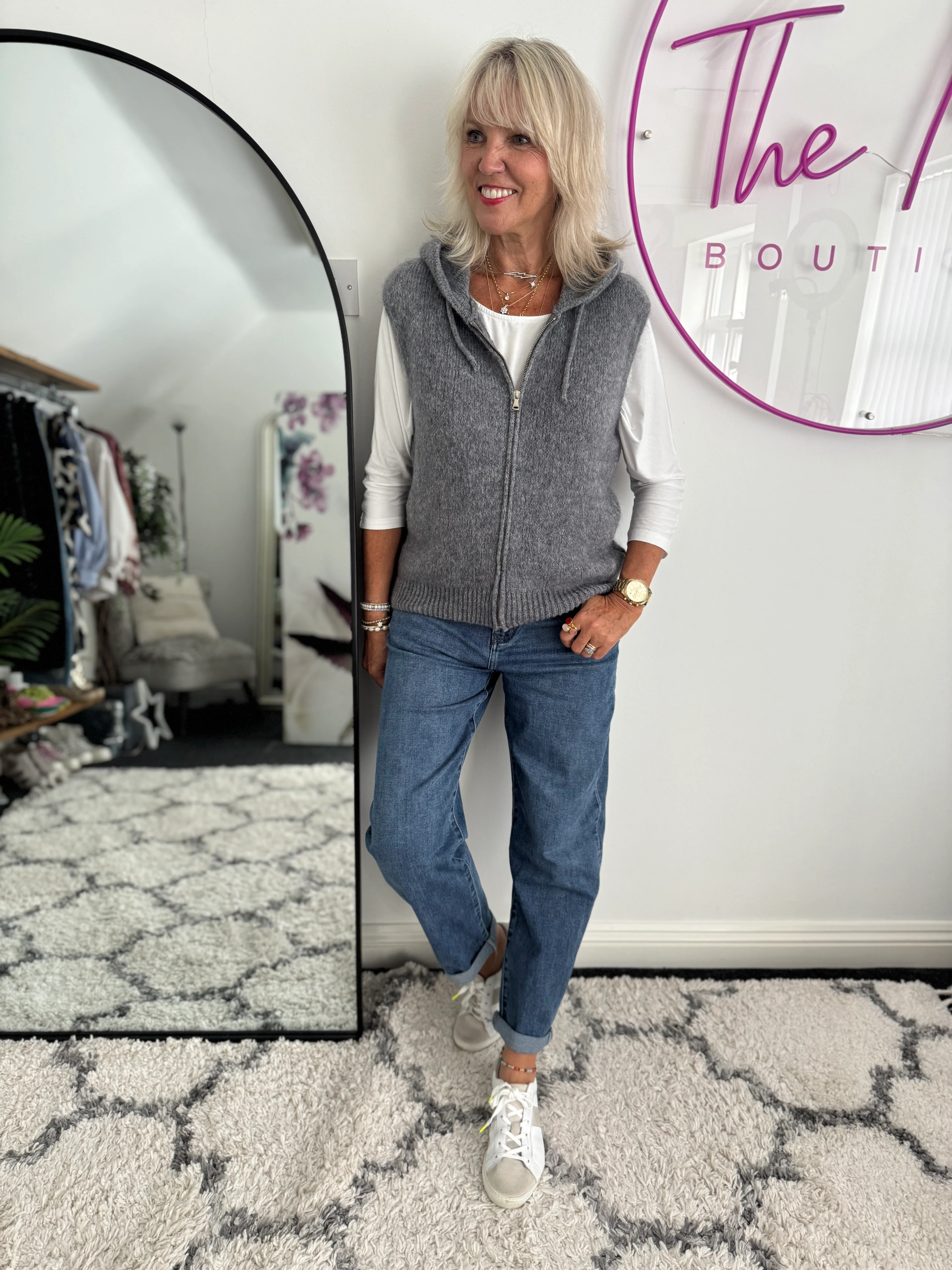 Slim Fit Jeans in Soft Denim - Image 4