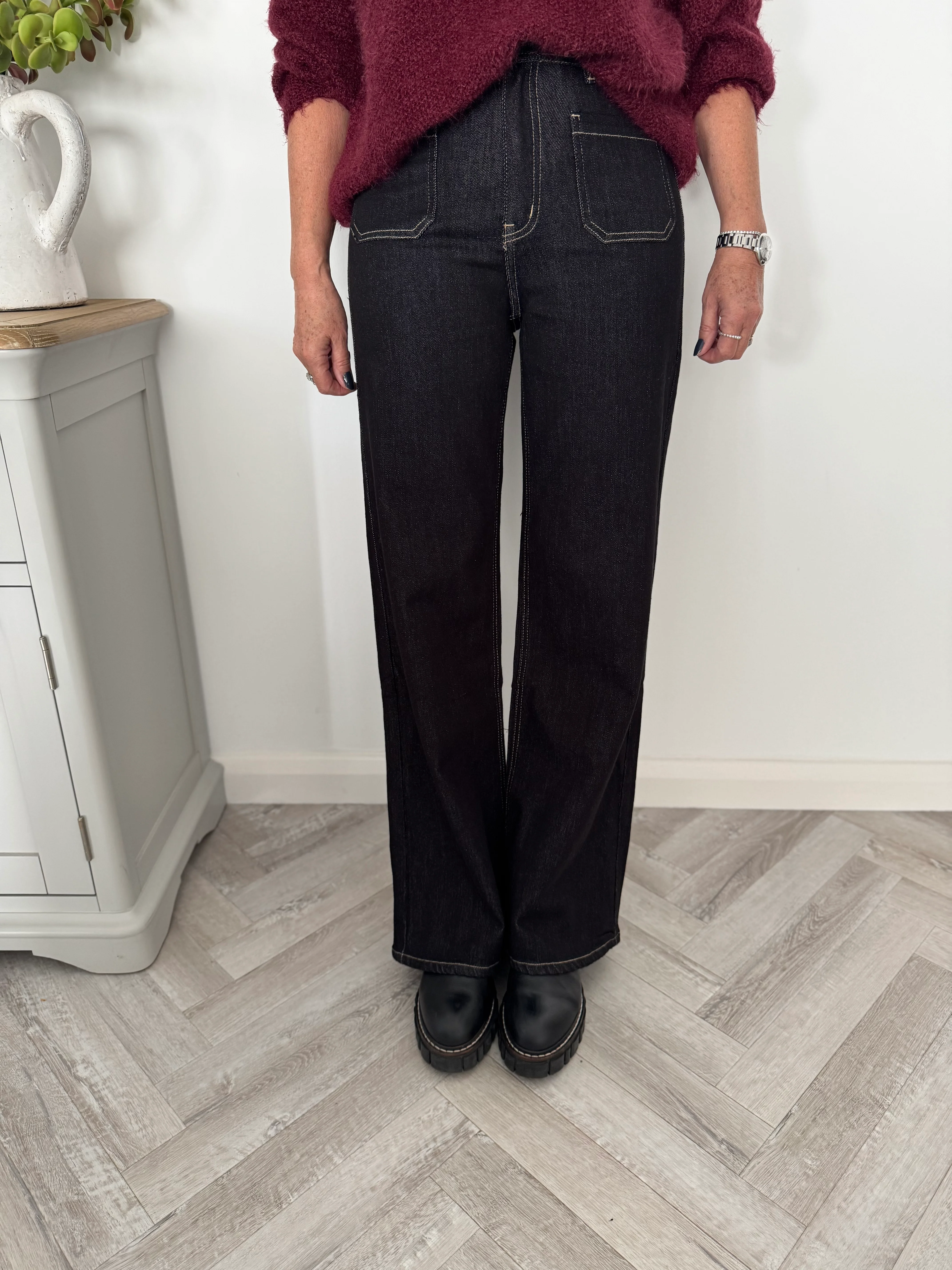 Slim Flare Stretch Jeans with Pockets in Black - Image 5