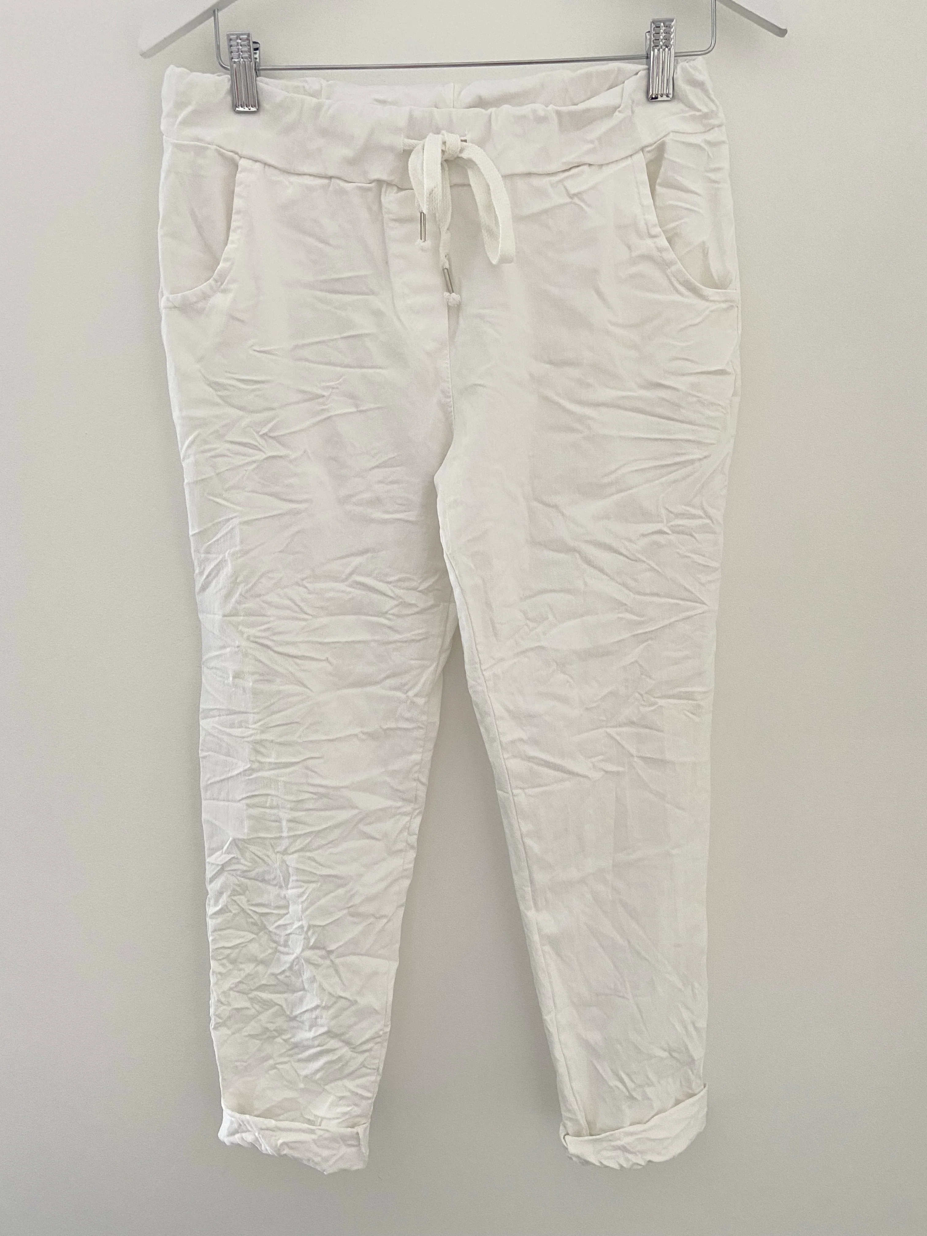 Slimfit Cotton Stretch Joggers in White - Image 3
