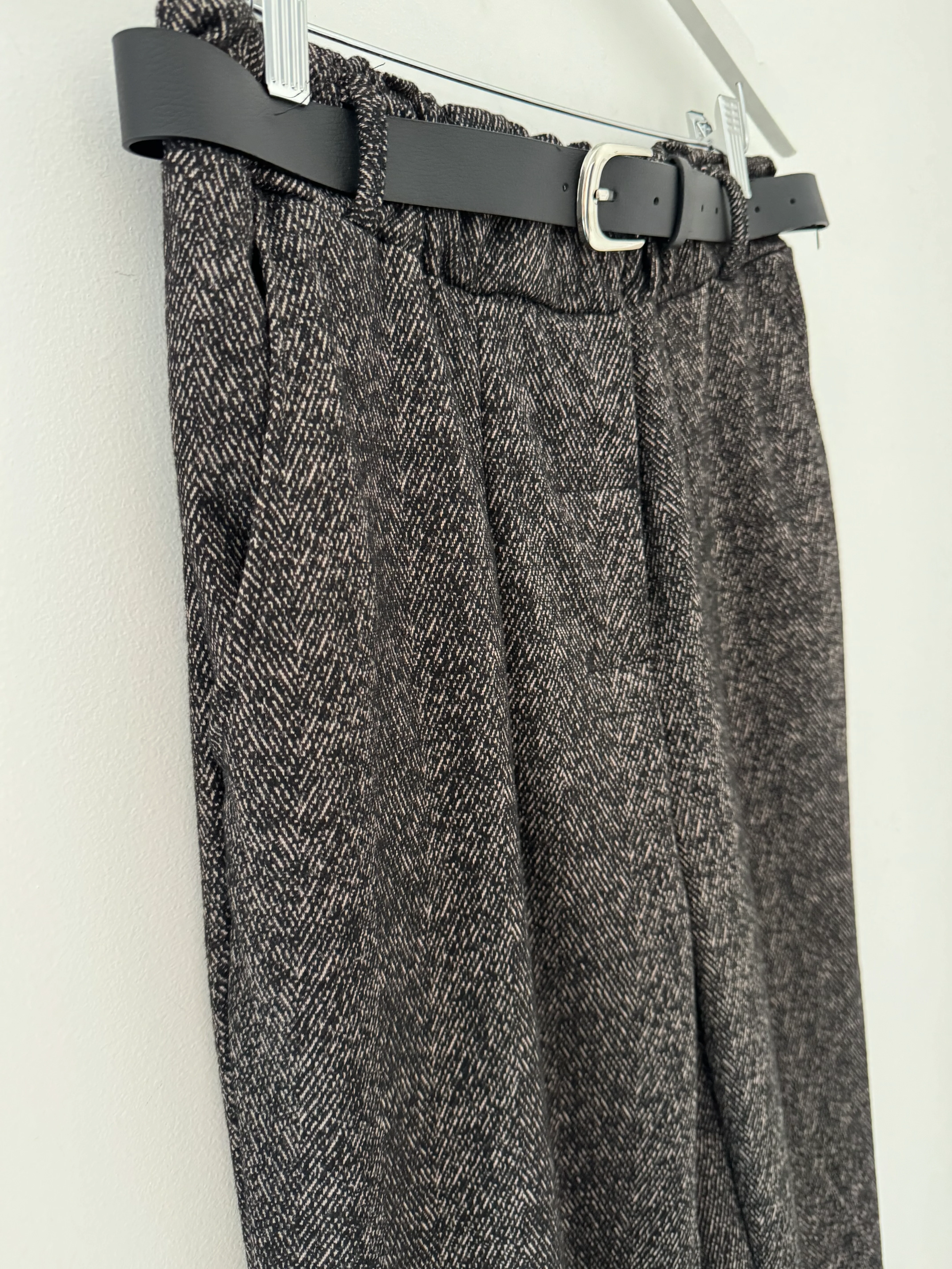 Stretch Herringbone Trousers in Cocoa - Image 8