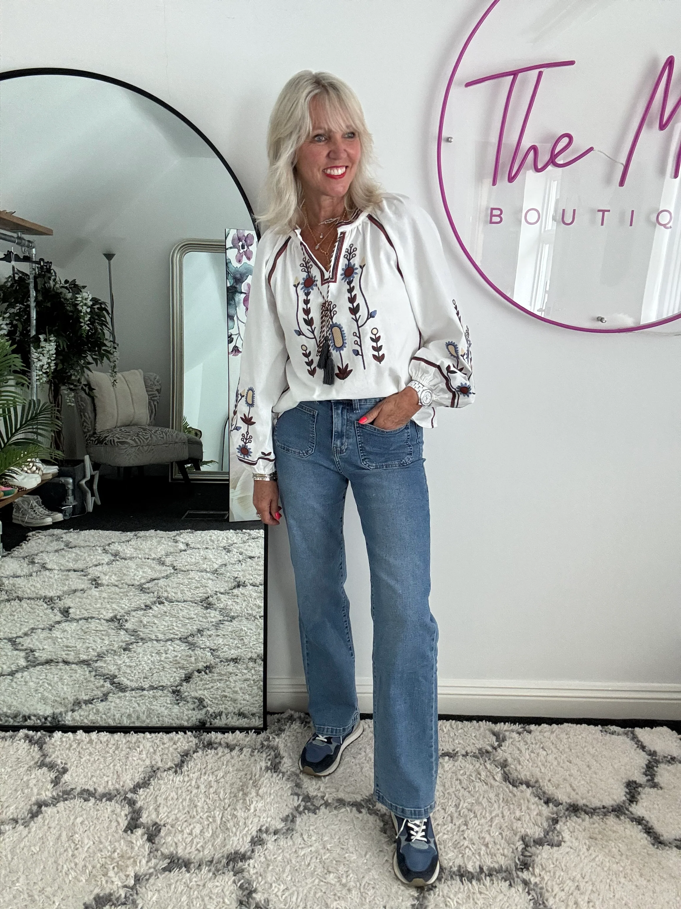 Slim Flare Stretch Jeans with Front Pockets - Image 4