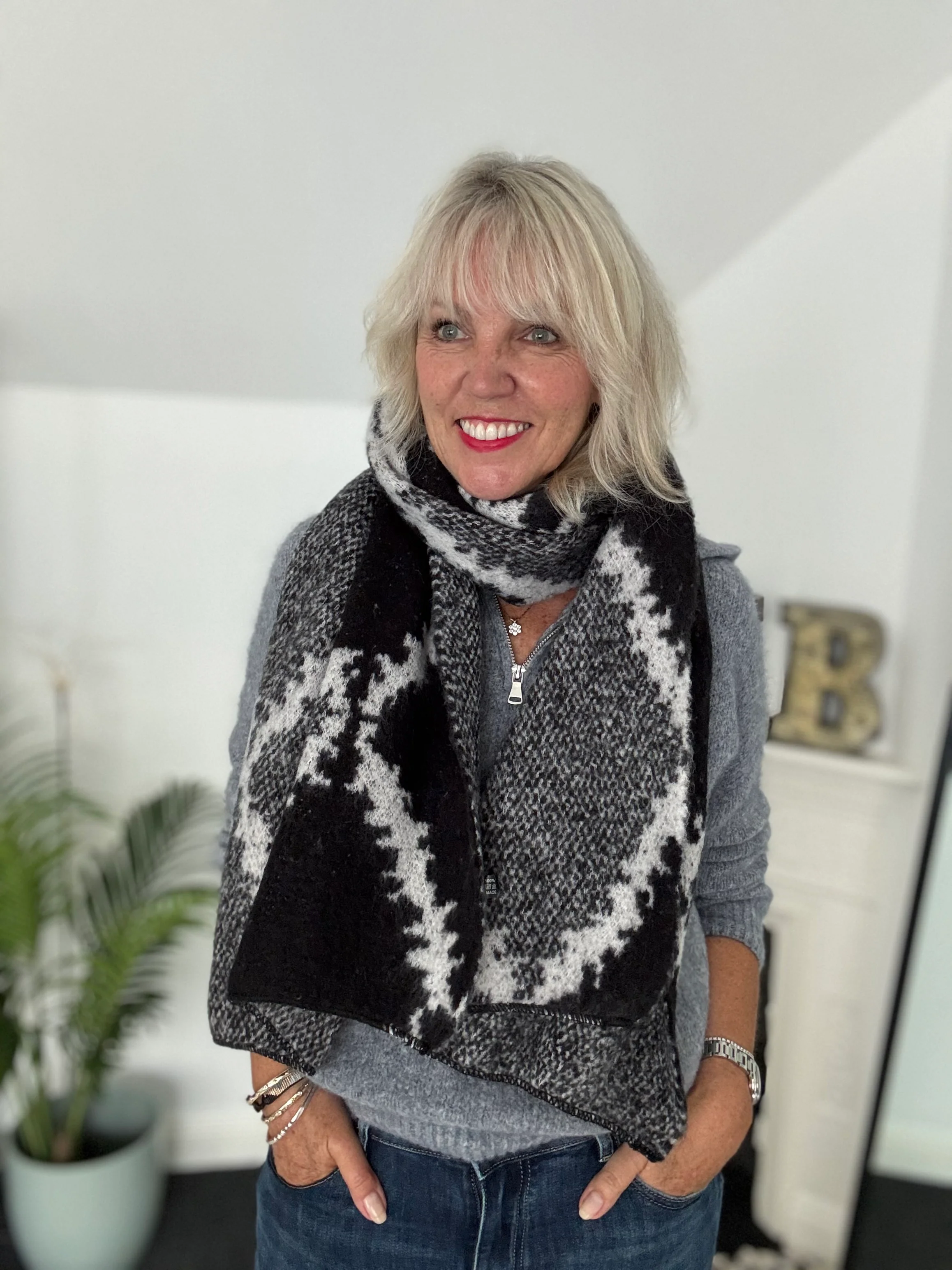 Super Soft Check Scarf in Black & Grey - Image 4