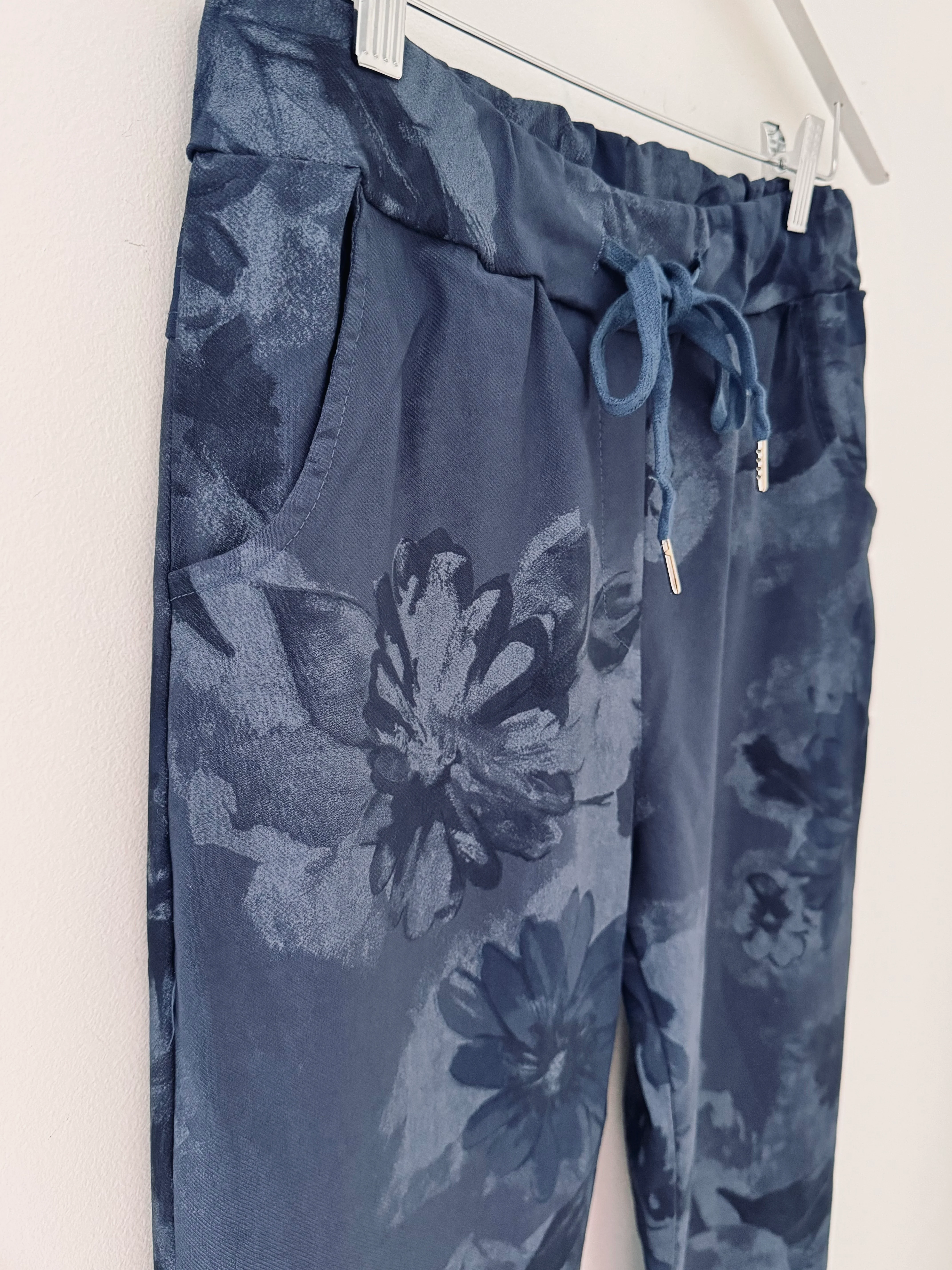 Super Stretch Floral Print Joggers in Navy - Image 8