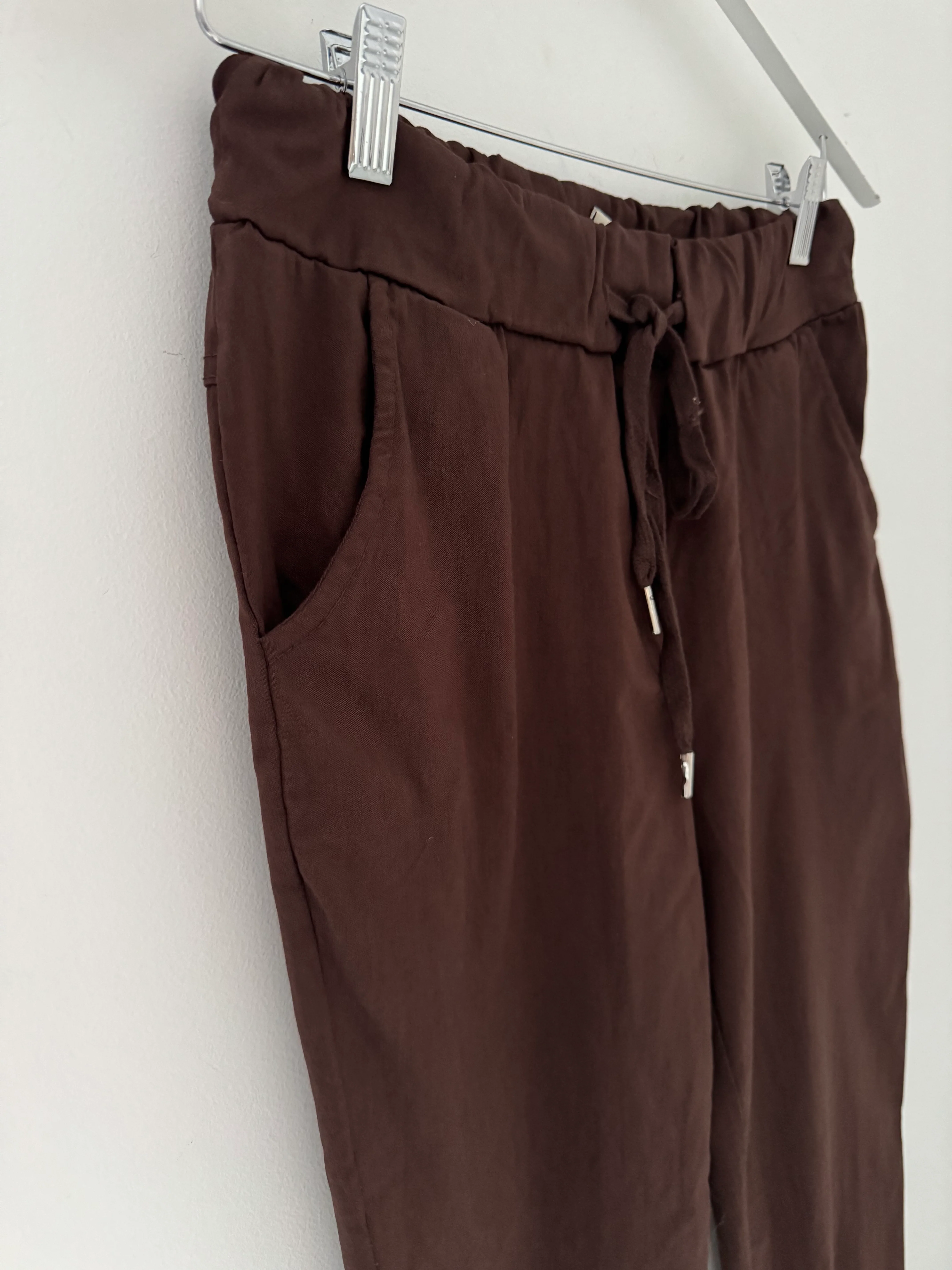 Slimfit Stretch Joggers in Cacao - Image 4